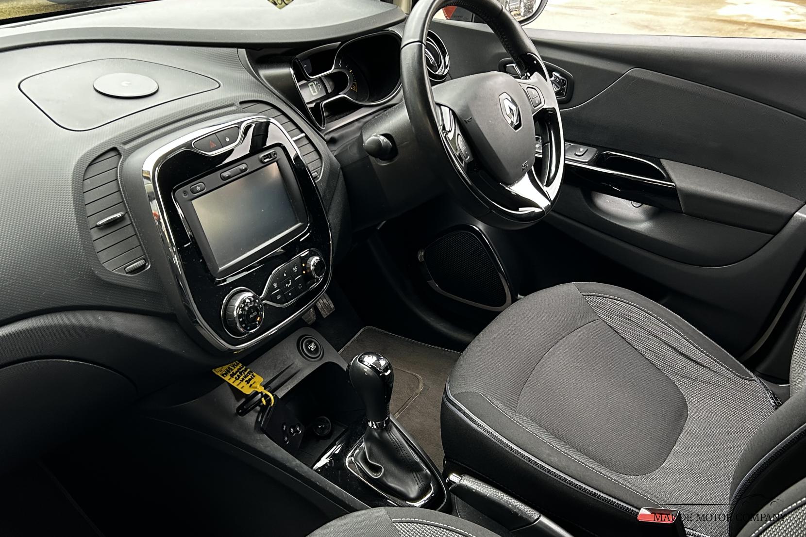 Renault Captur 1.5 dCi ENERGY Dynamique S Nav SUV 5dr Diesel Auto Euro 6 (s/s) (90 ps)