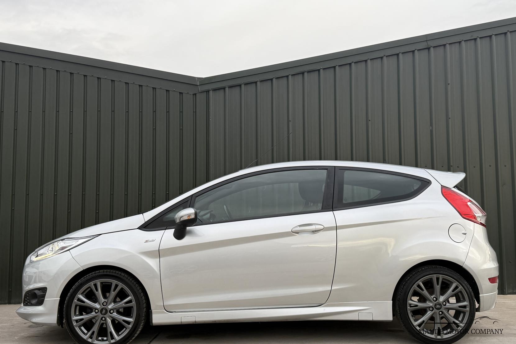 Ford Fiesta 1.0T EcoBoost ST-Line Hatchback 3dr Petrol Manual Euro 6 (s/s) (140 ps)