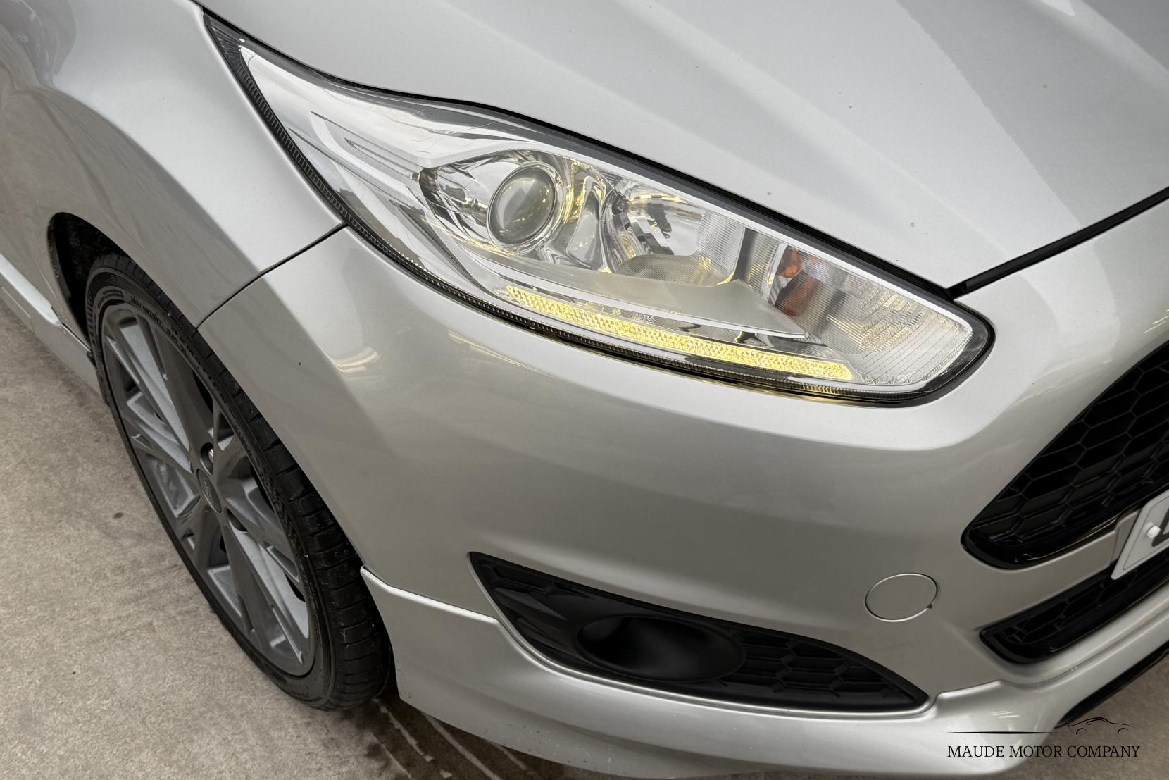 Ford Fiesta 1.0T EcoBoost ST-Line Hatchback 3dr Petrol Manual Euro 6 (s/s) (140 ps)