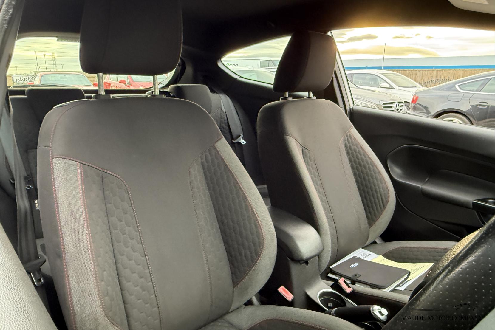 Ford Fiesta 1.0T EcoBoost ST-Line Hatchback 3dr Petrol Manual Euro 6 (s/s) (140 ps)