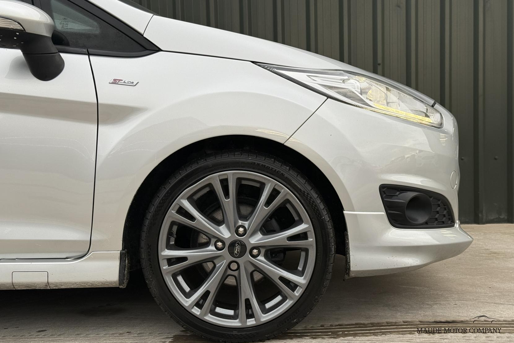 Ford Fiesta 1.0T EcoBoost ST-Line Hatchback 3dr Petrol Manual Euro 6 (s/s) (140 ps)