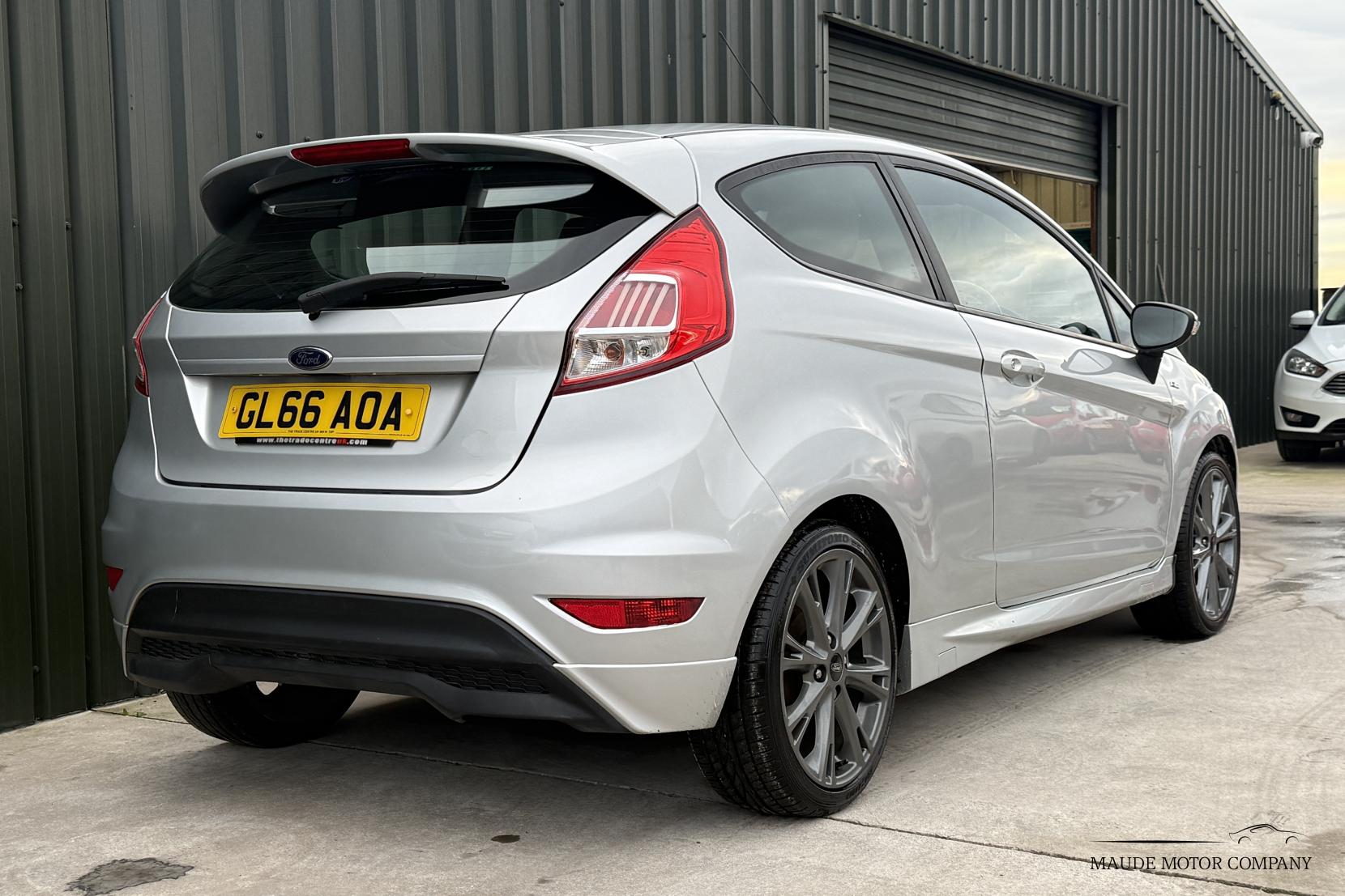 Ford Fiesta 1.0T EcoBoost ST-Line Hatchback 3dr Petrol Manual Euro 6 (s/s) (140 ps)