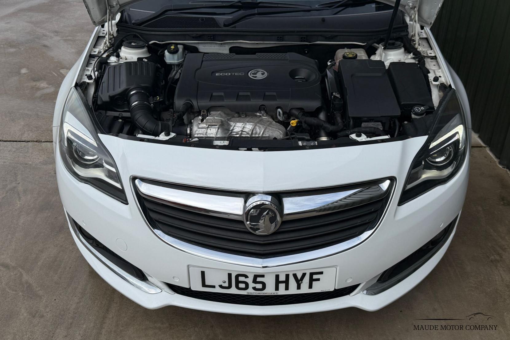 Vauxhall Insignia 2.0 CDTi ecoFLEX SRi VX Line Nav Sports Tourer 5dr Diesel Manual Euro 5 (s/s) (140 ps)