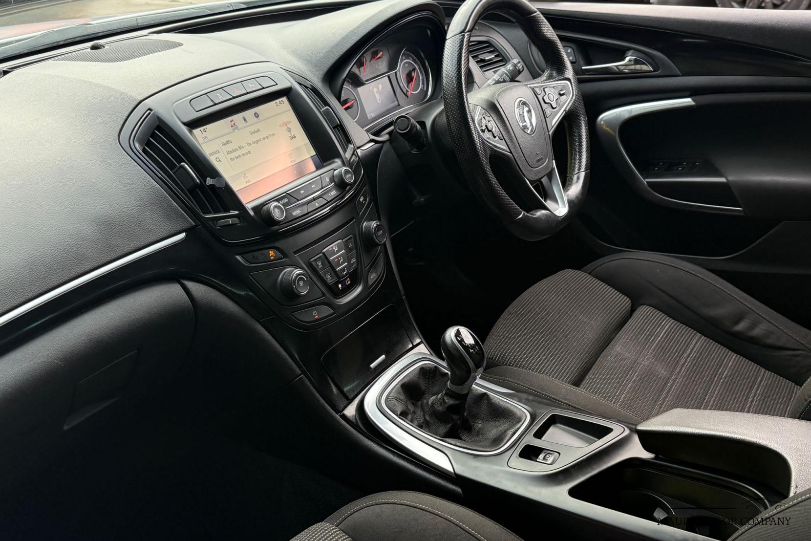 Vauxhall Insignia 2.0 CDTi ecoFLEX SRi VX Line Nav Sports Tourer 5dr Diesel Manual Euro 5 (s/s) (140 ps)