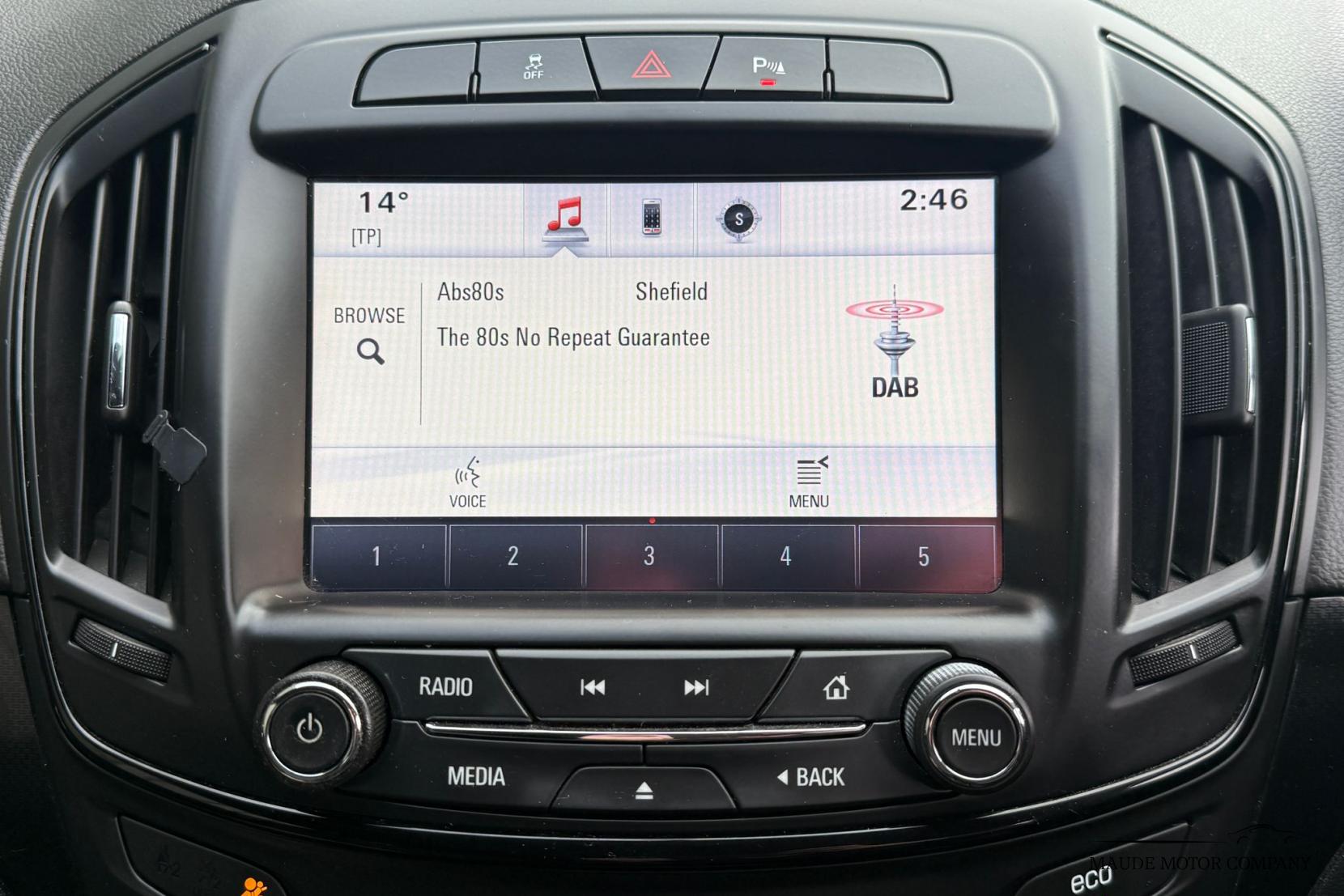 Vauxhall Insignia 2.0 CDTi ecoFLEX SRi VX Line Nav Sports Tourer 5dr Diesel Manual Euro 5 (s/s) (140 ps)