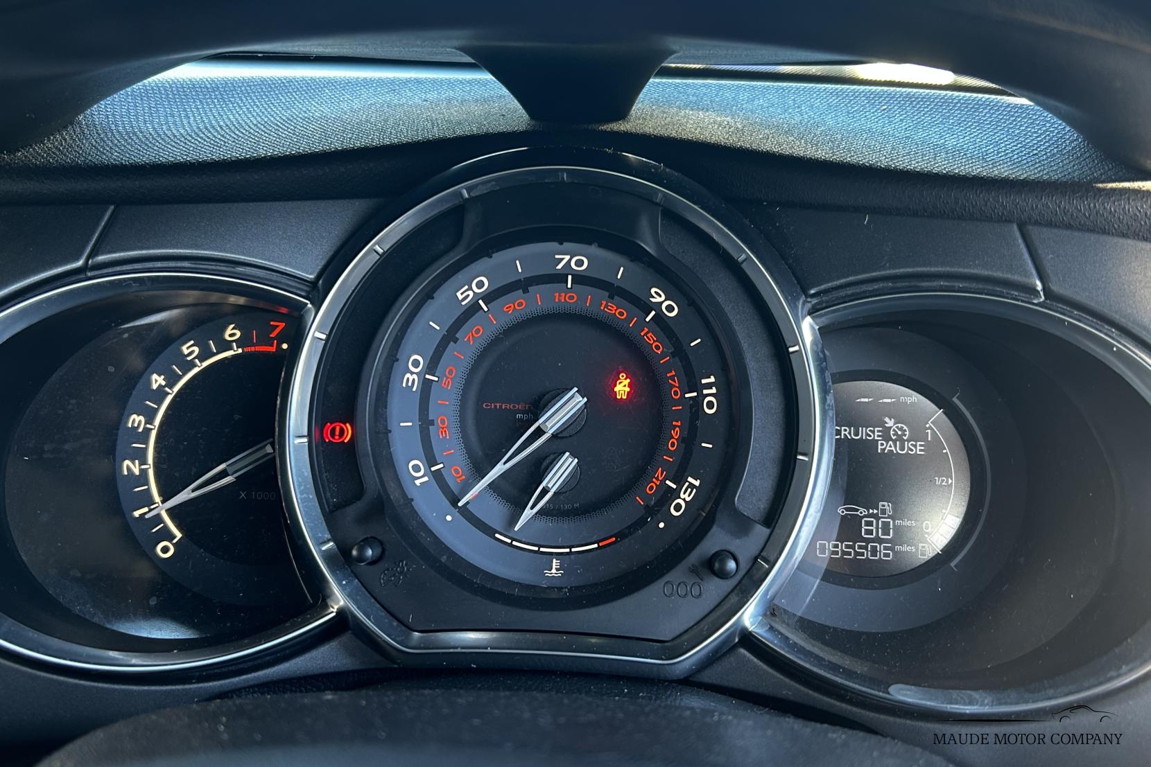 Citroen DS3 1.6 THP DStyle Techno Hatchback 3dr Petrol Manual Euro 5 (155 ps)