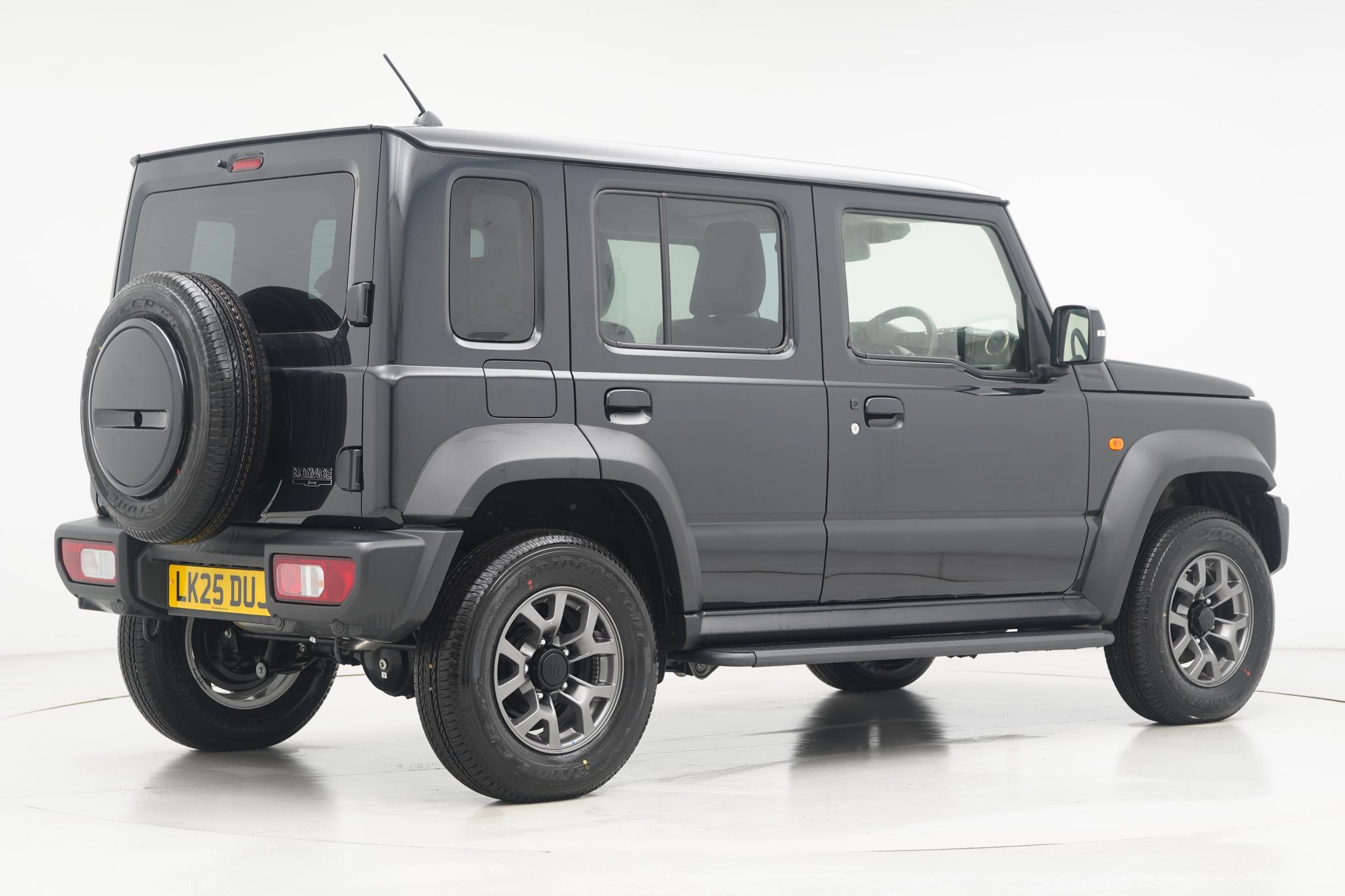 Suzuki Jimny Suzuki Jimny 1.5 SZC, 5 DOOR LWB, NOMADE LEATHER