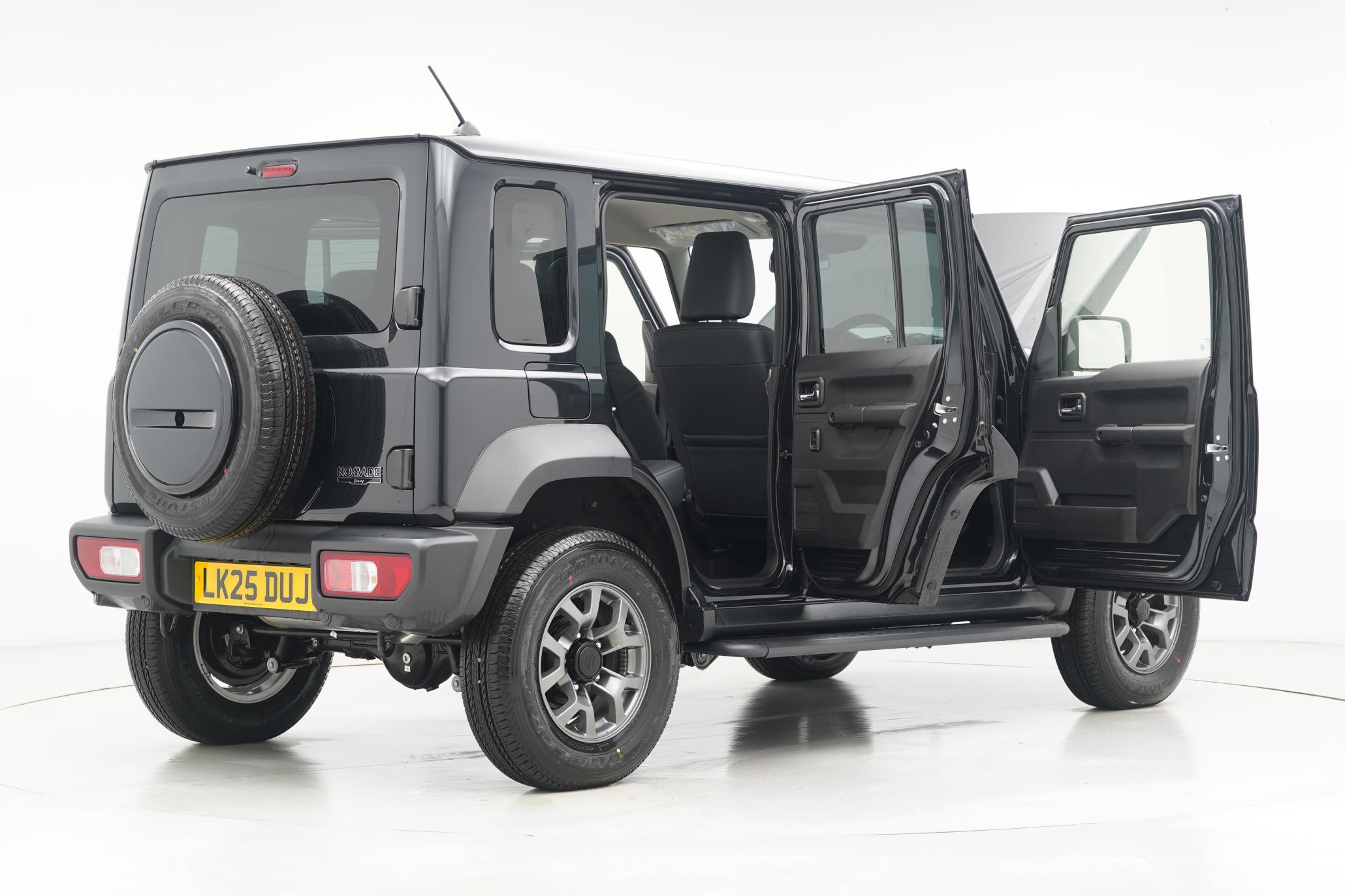 Suzuki Jimny Suzuki Jimny 1.5 SZC, 5 DOOR LWB, NOMADE LEATHER