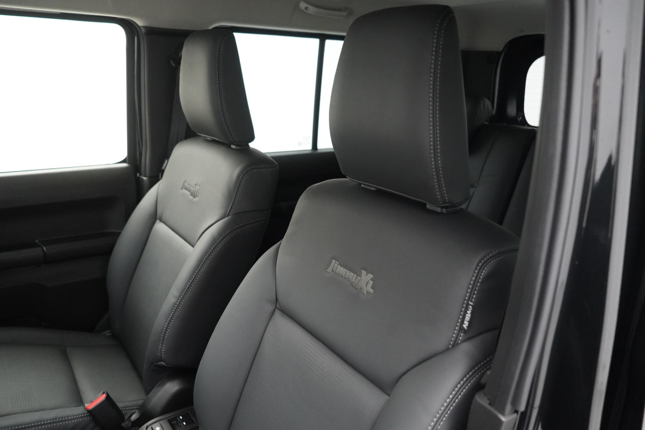 Suzuki Jimny Suzuki Jimny 1.5 SZC, 5 DOOR LWB, NOMADE LEATHER