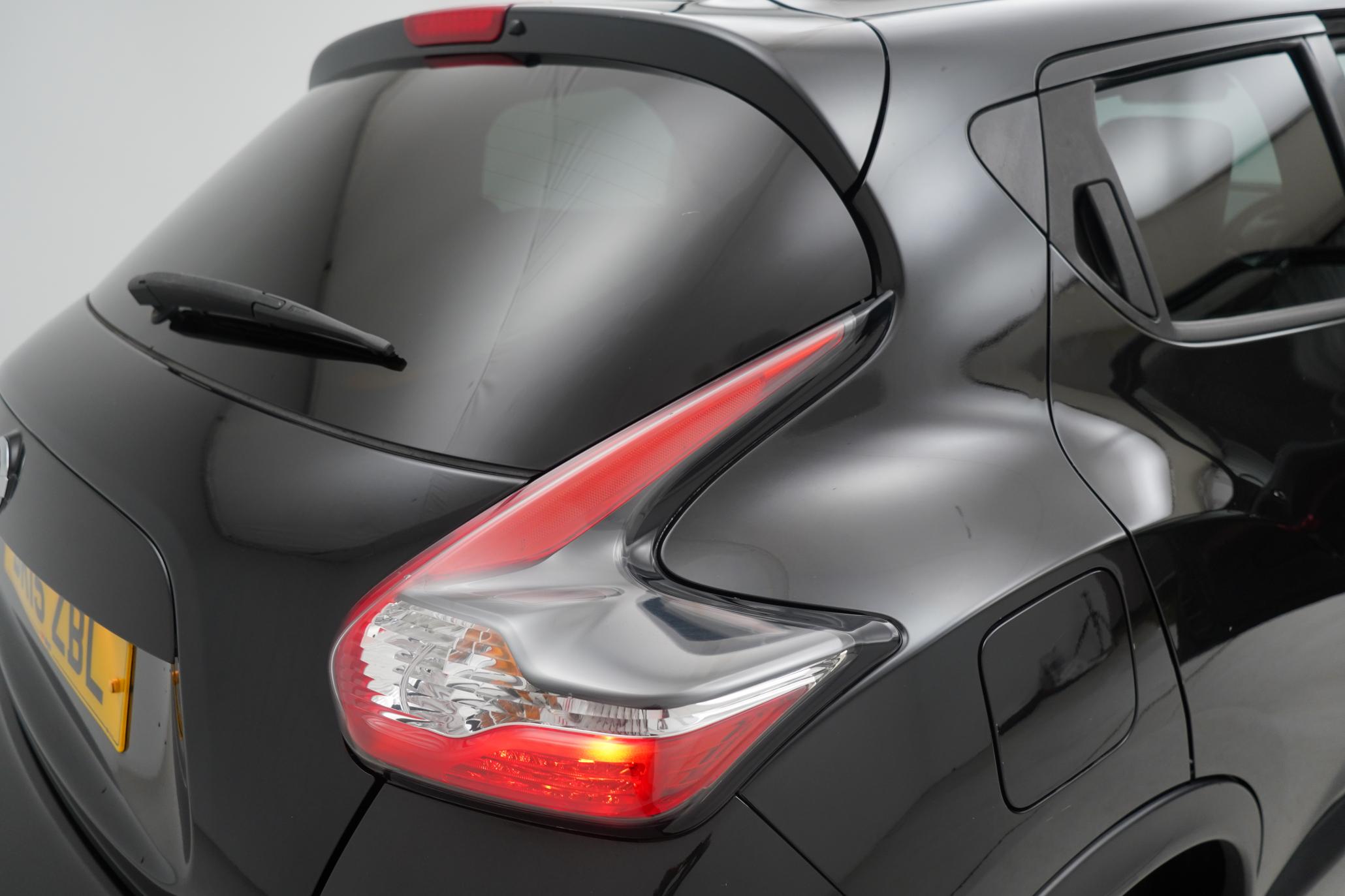 Nissan Juke 1.2 DIG-T Acenta Premium SUV 5dr Petrol Manual 6Spd Euro 5 (s/s) (115 ps)
