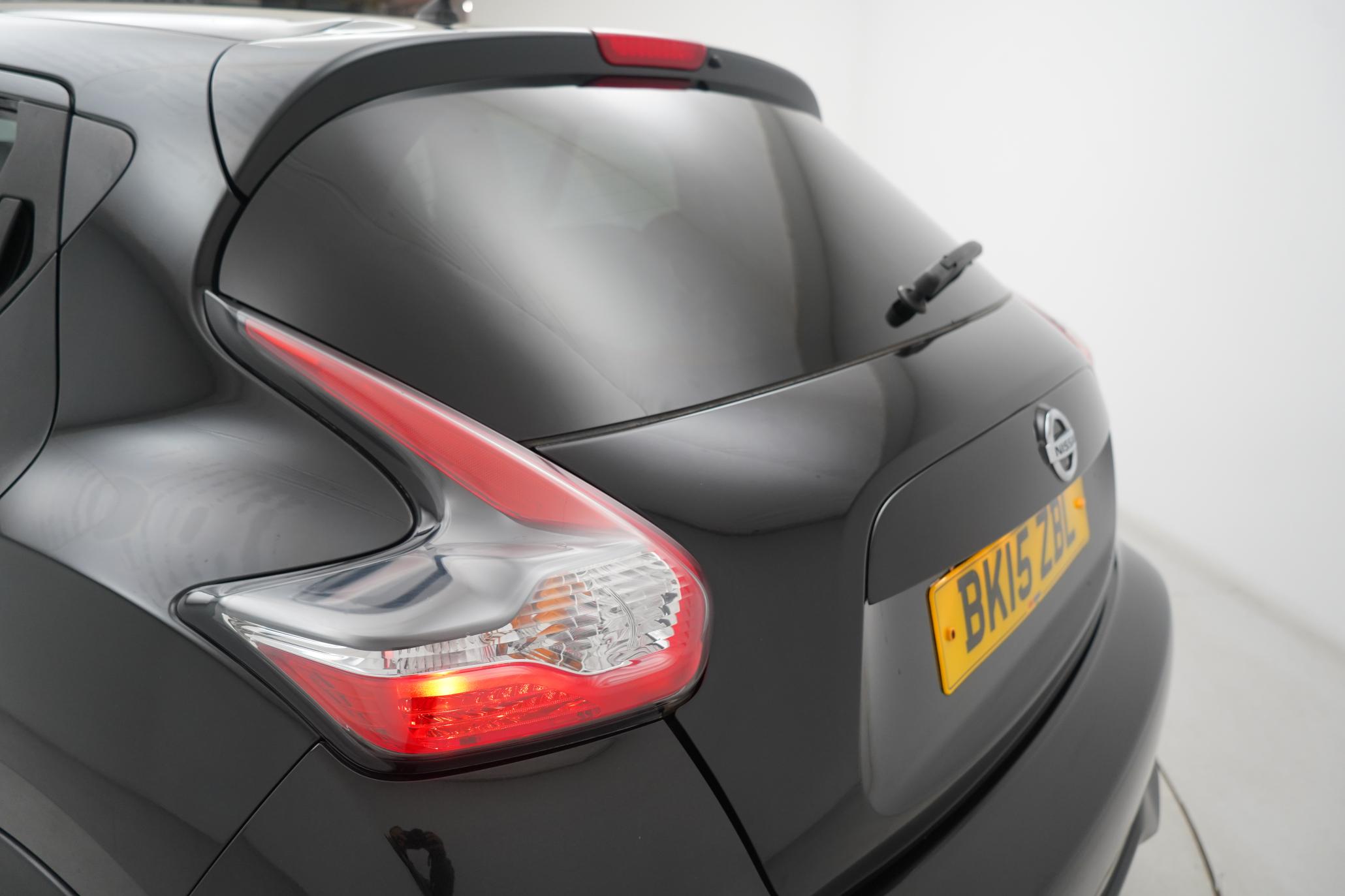 Nissan Juke 1.2 DIG-T Acenta Premium SUV 5dr Petrol Manual 6Spd Euro 5 (s/s) (115 ps)