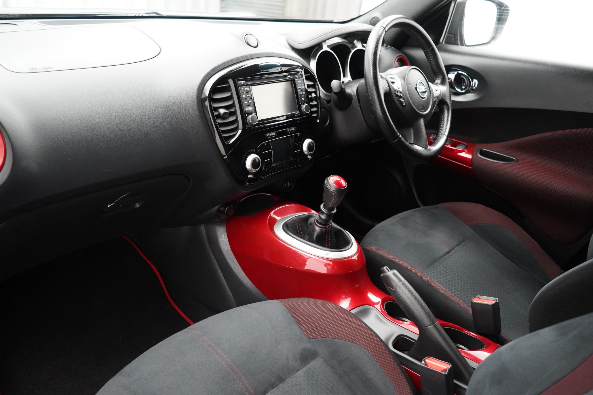 Nissan Juke 1.2 DIG-T Acenta Premium SUV 5dr Petrol Manual 6Spd Euro 5 (s/s) (115 ps)