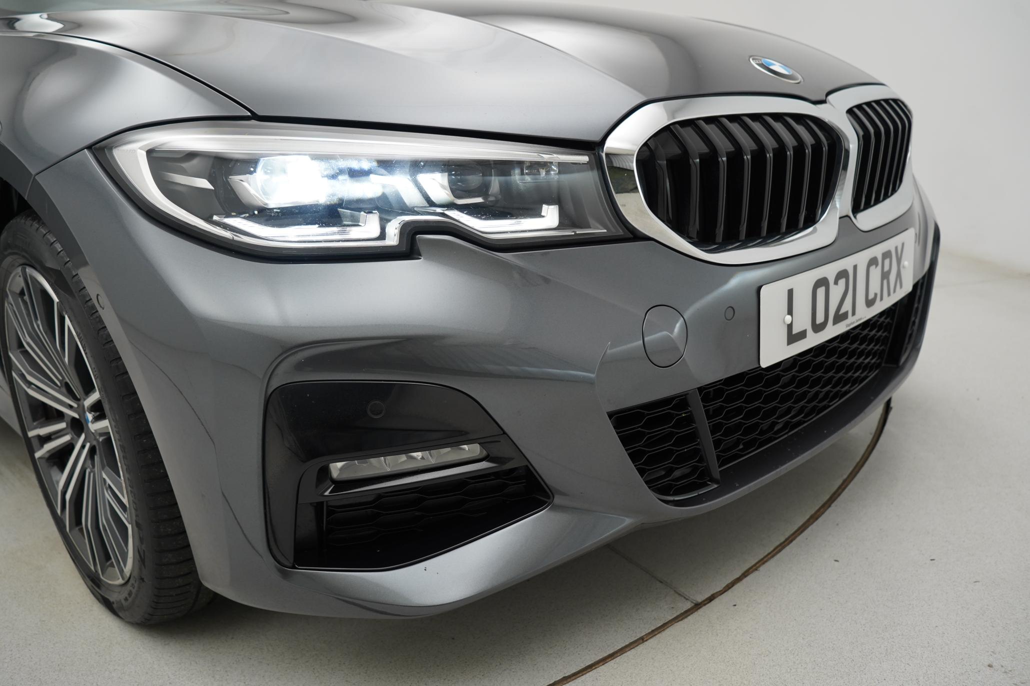 BMW 3 Series 2.0 330e 12kWh M Sport Touring 5dr Petrol Plug-in Hybrid Auto Euro 6 (s/s) (292 ps)