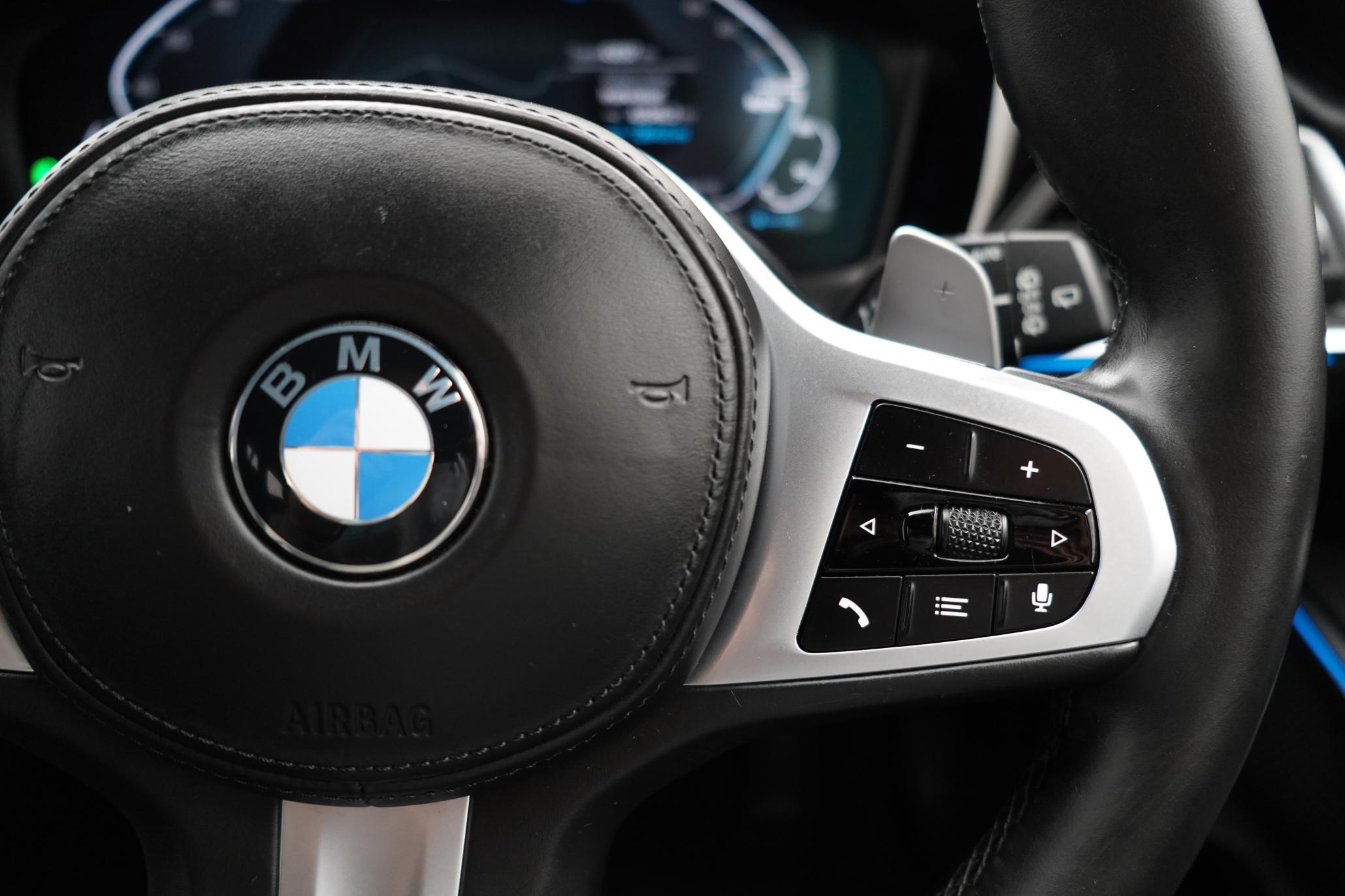 BMW 3 Series 2.0 330e 12kWh M Sport Touring 5dr Petrol Plug-in Hybrid Auto Euro 6 (s/s) (292 ps)