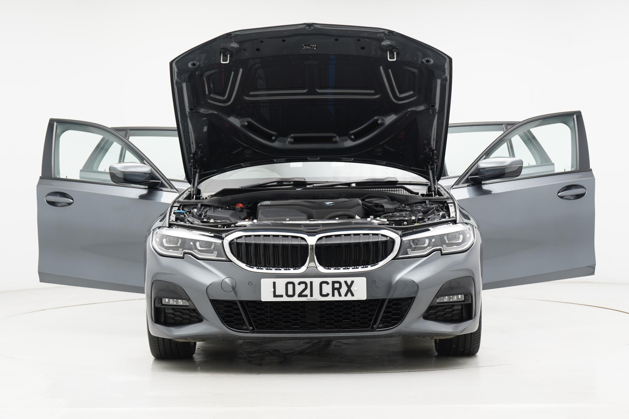 BMW 3 Series 2.0 330e 12kWh M Sport Touring 5dr Petrol Plug-in Hybrid Auto Euro 6 (s/s) (292 ps)