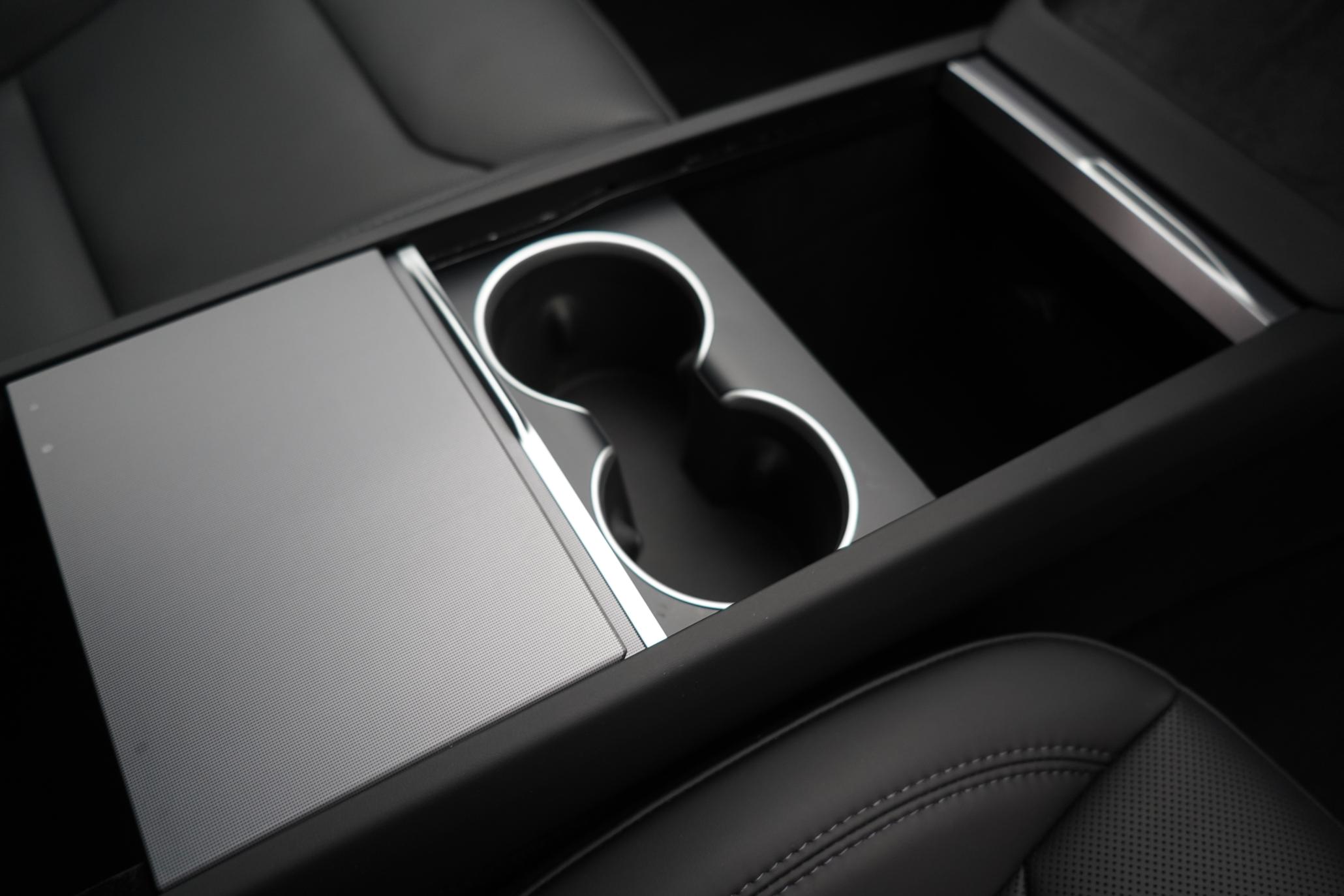 Tesla Model 3 Saloon 4dr Electric Auto RWD (208 ps)