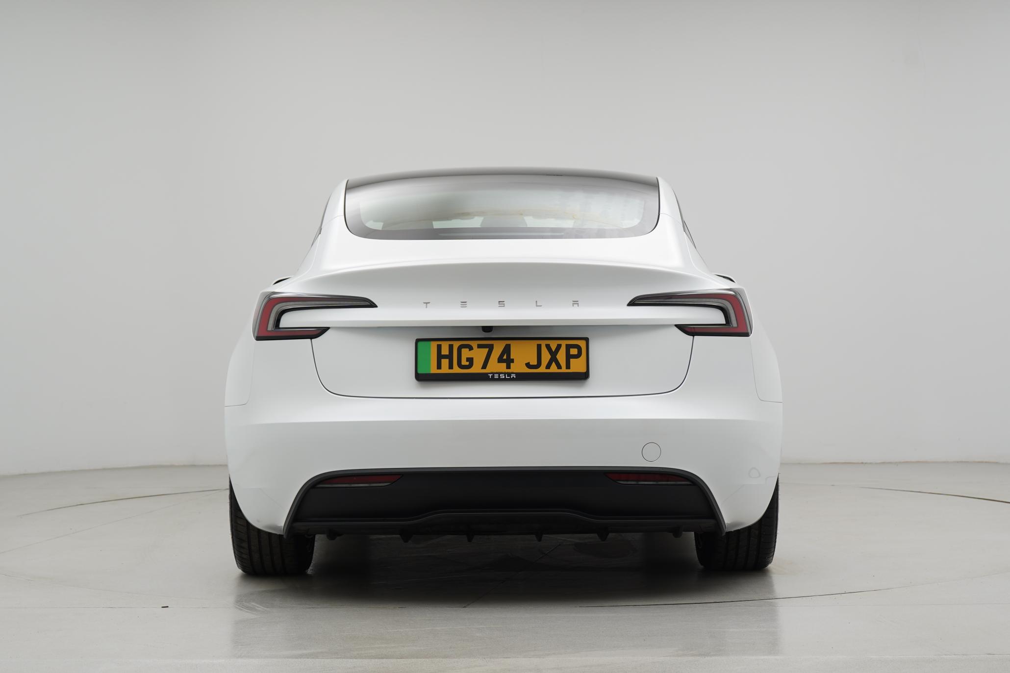 Tesla Model 3 Saloon 4dr Electric Auto RWD (208 ps)