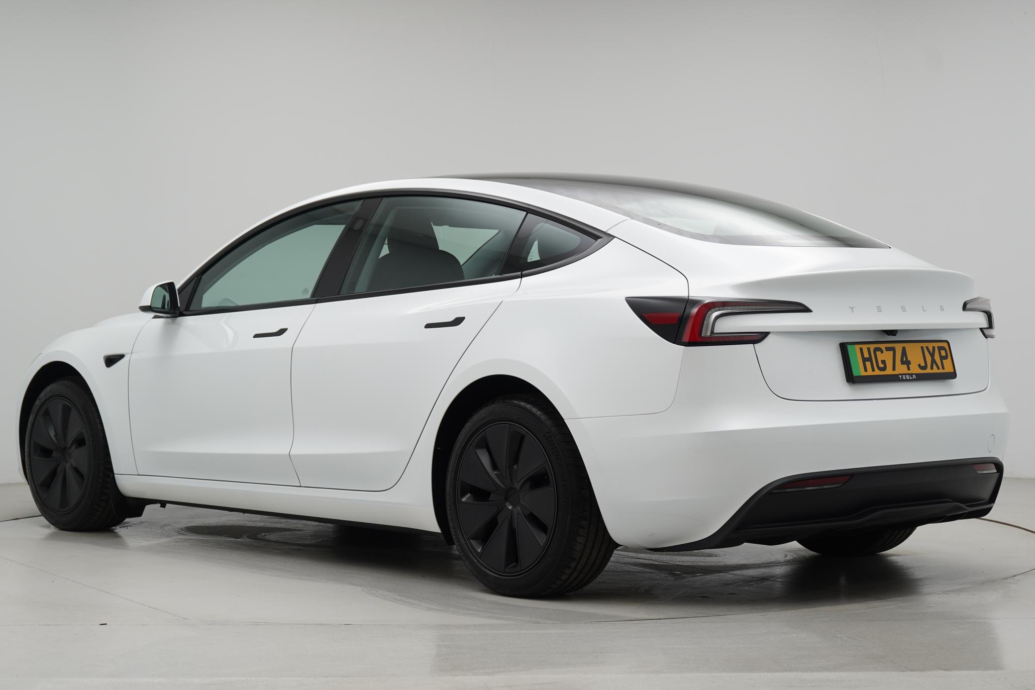 Tesla Model 3 Saloon 4dr Electric Auto RWD (208 ps)