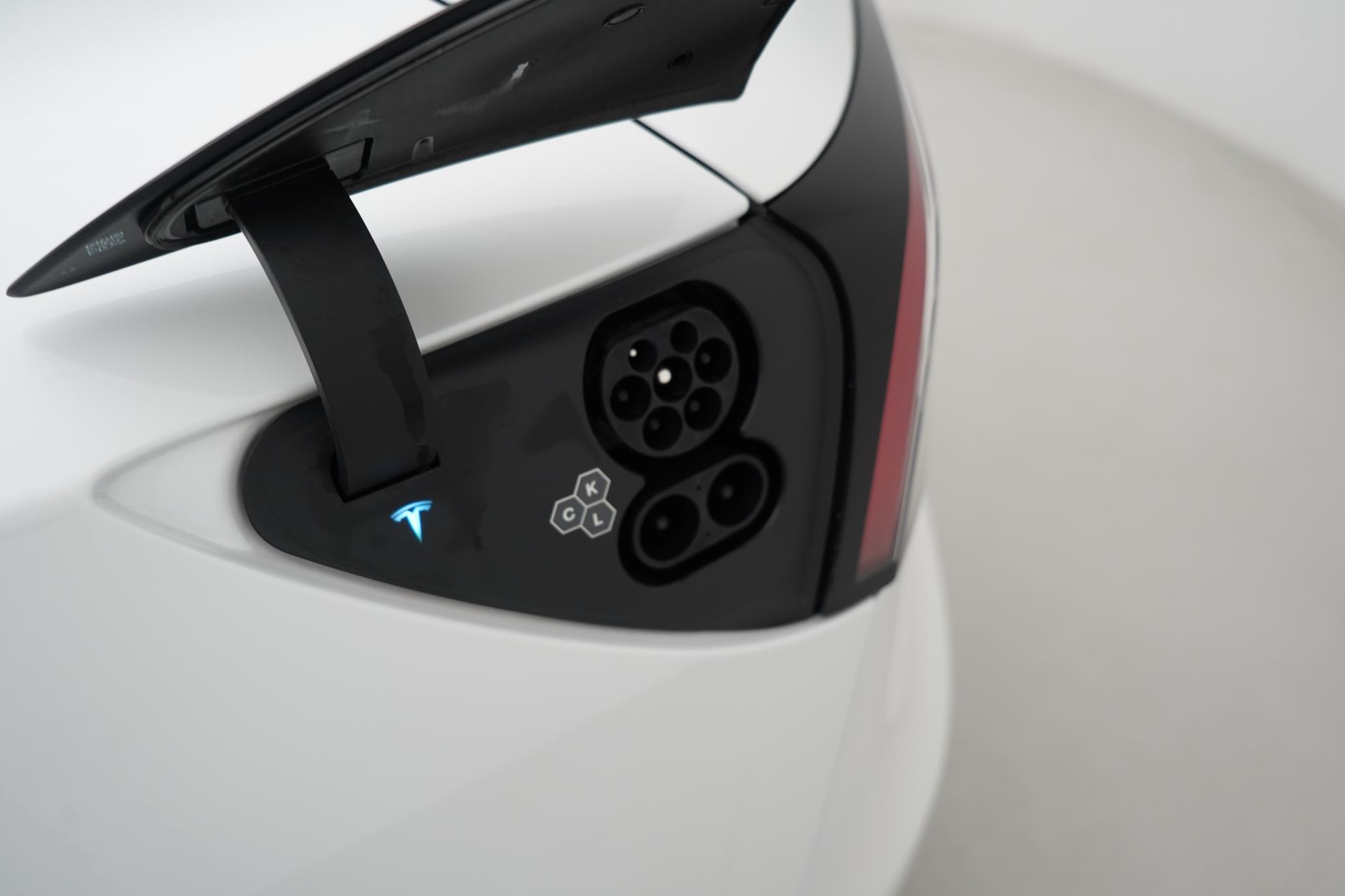 Tesla Model 3 Saloon 4dr Electric Auto RWD (208 ps)