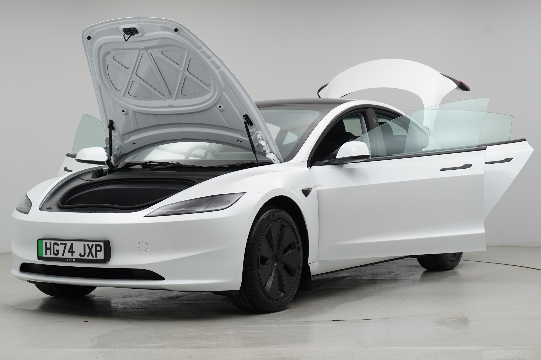 Tesla Model 3 Saloon 4dr Electric Auto RWD (208 ps)