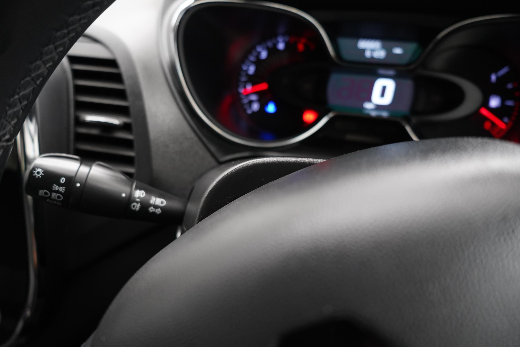 Renault Captur 1.5 dCi ENERGY Dynamique S Nav SUV 5dr Diesel Manual Euro 6 (s/s) (90 ps)