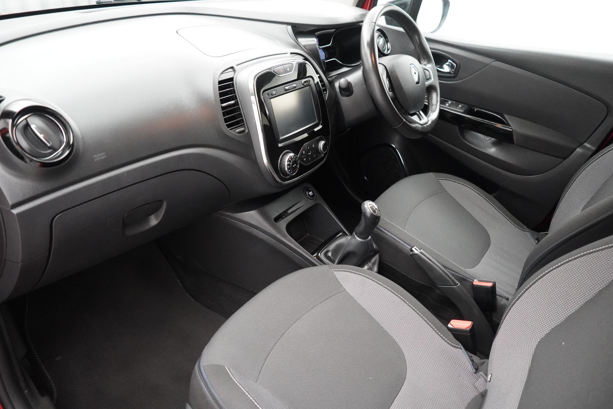 Renault Captur 1.5 dCi ENERGY Dynamique S Nav SUV 5dr Diesel Manual Euro 6 (s/s) (90 ps)
