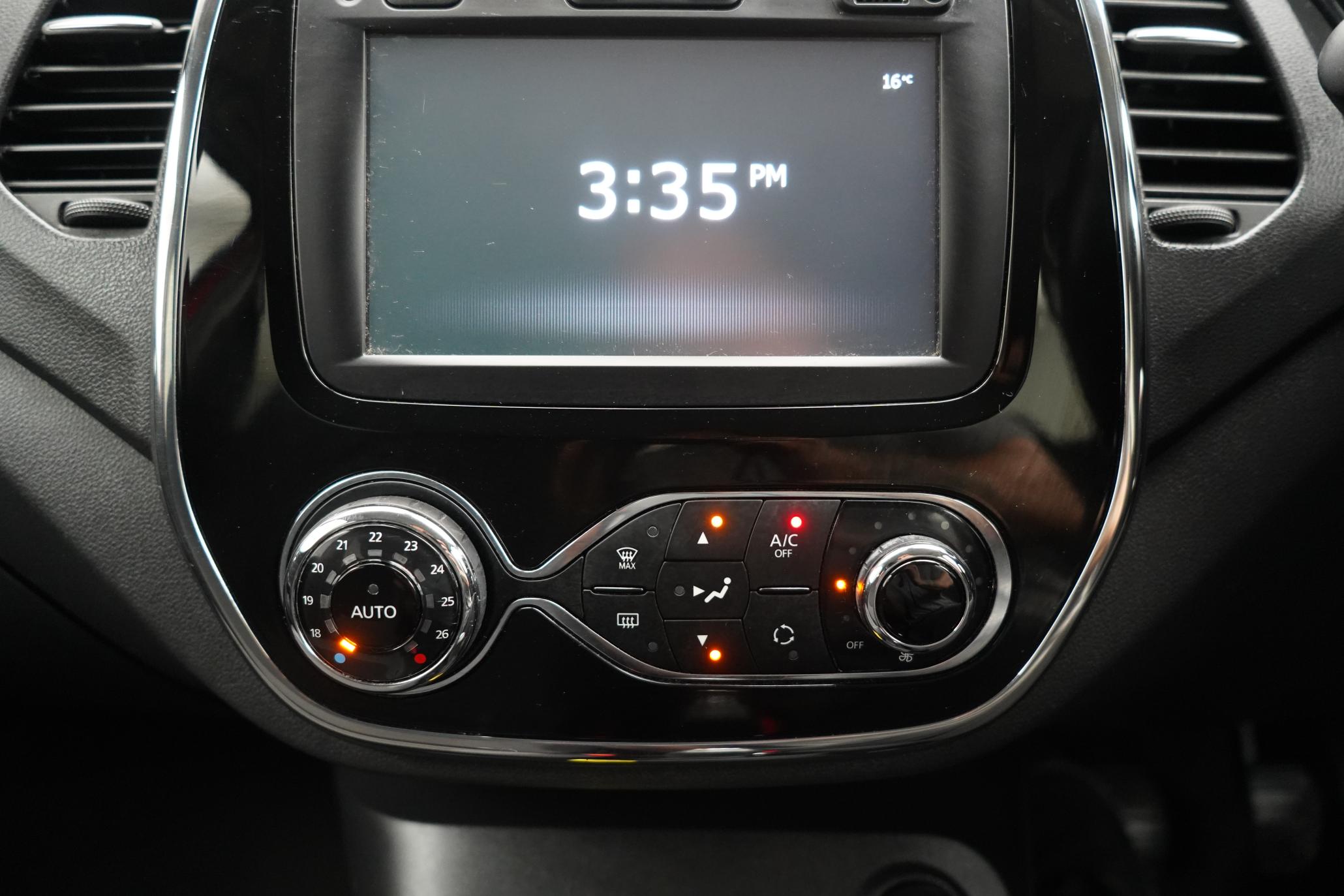 Renault Captur 1.5 dCi ENERGY Dynamique S Nav SUV 5dr Diesel Manual Euro 6 (s/s) (90 ps)