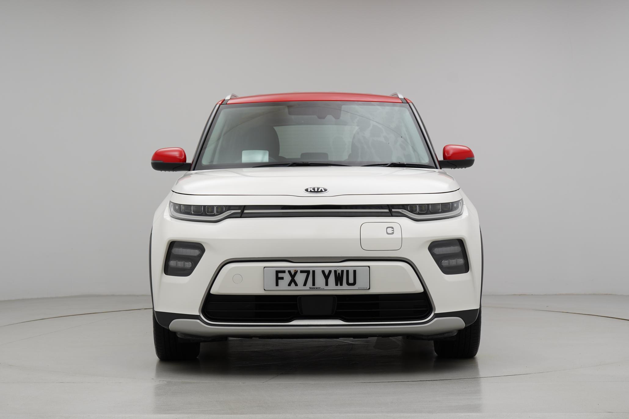 Kia Soul 64kWh First Edition SUV 5dr Electric Auto (201 bhp)