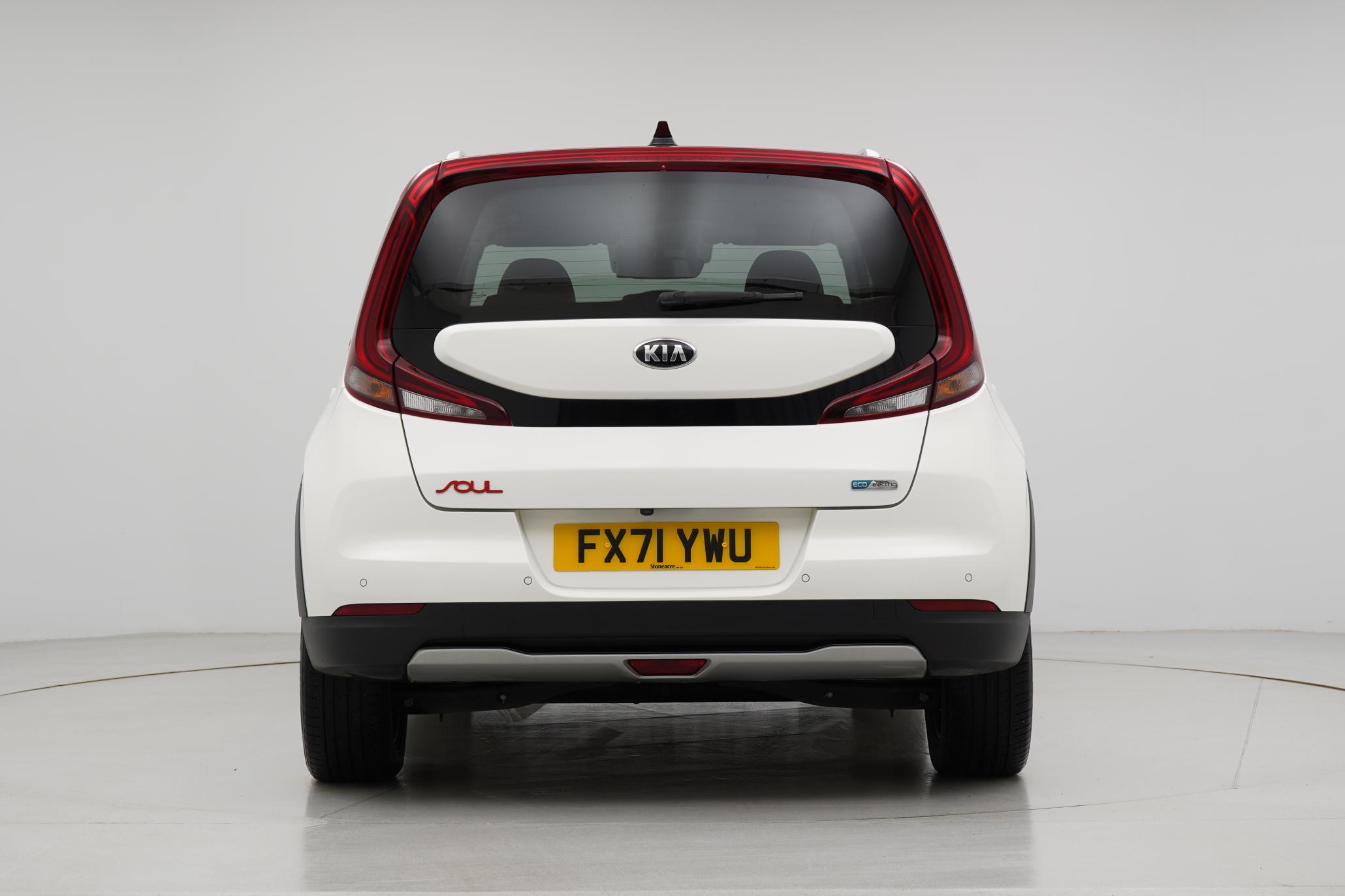 Kia Soul 64kWh First Edition SUV 5dr Electric Auto (201 bhp)