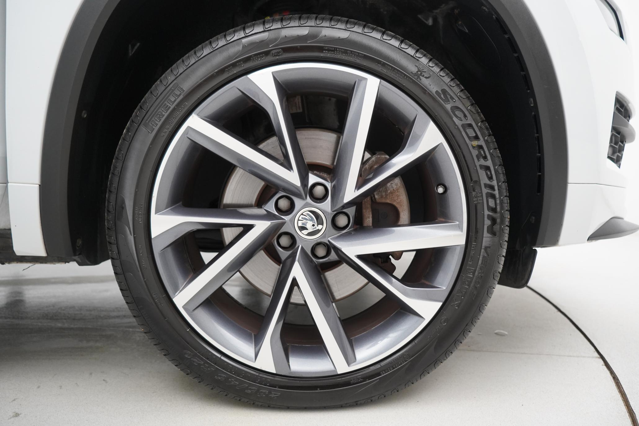 Skoda Kodiaq 2.0 TDI SportLine SUV 5dr Diesel DSG 4WD Euro 6 (s/s) (7 Seat) (150 ps)