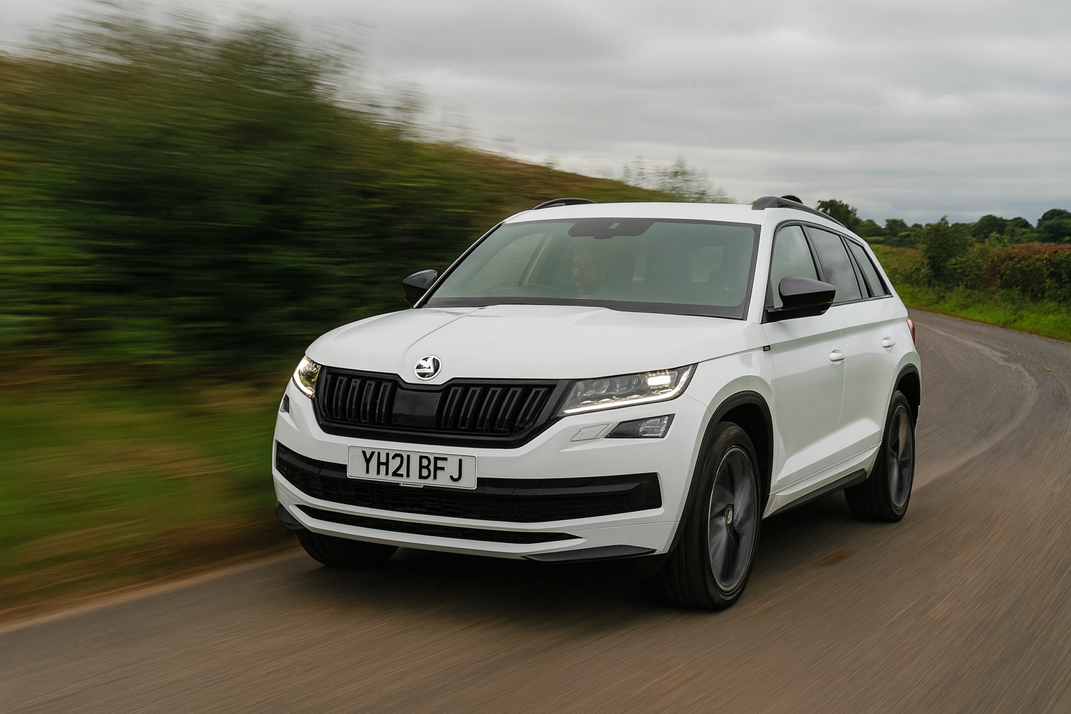 Skoda Kodiaq 2.0 TDI SportLine SUV 5dr Diesel DSG 4WD Euro 6 (s/s) (7 Seat) (150 ps)