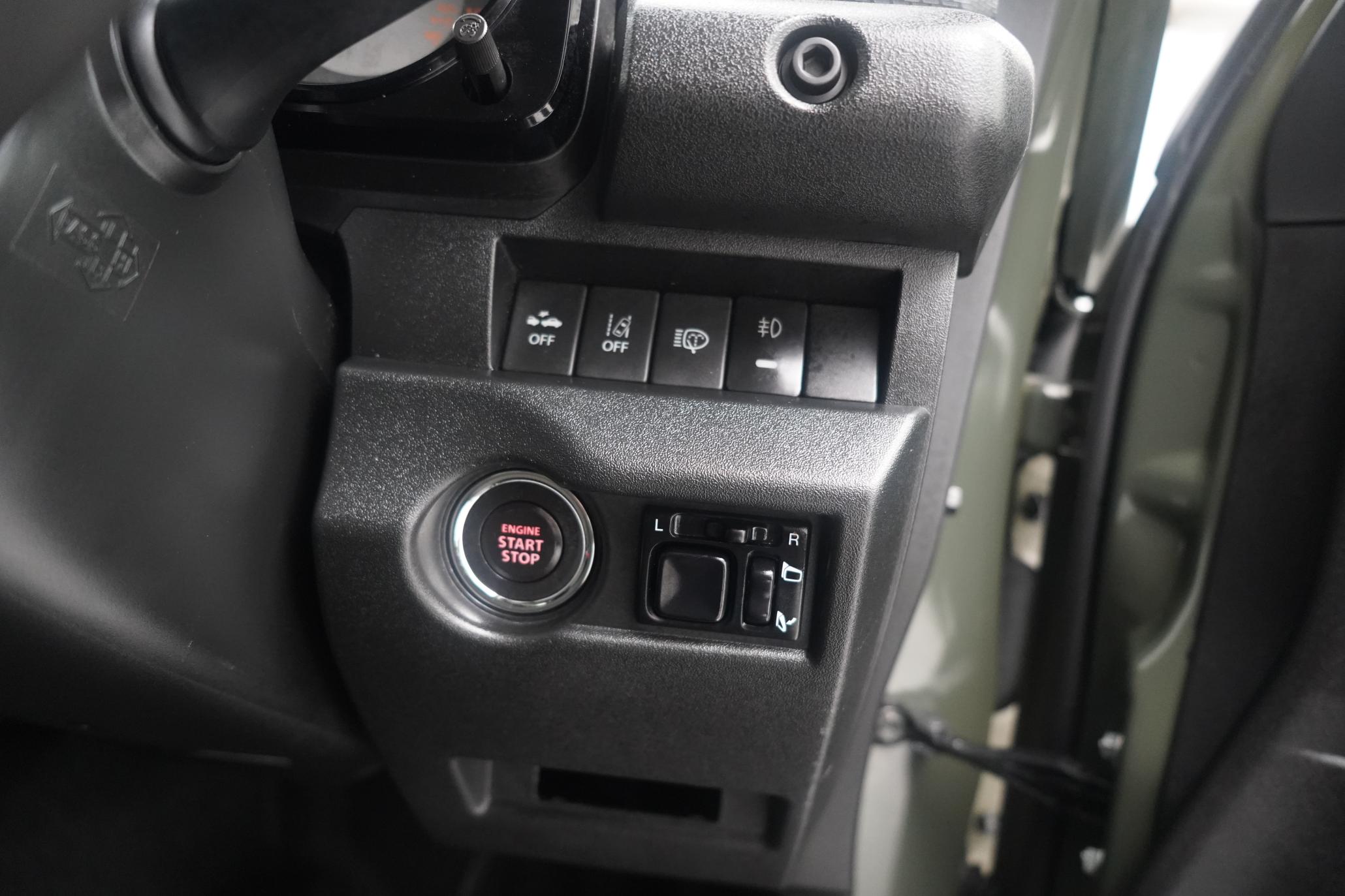 Suzuki Jimny 1.5 SZ5 SUV 3dr Petrol Auto ALLGRIP Euro 6 (101 ps)