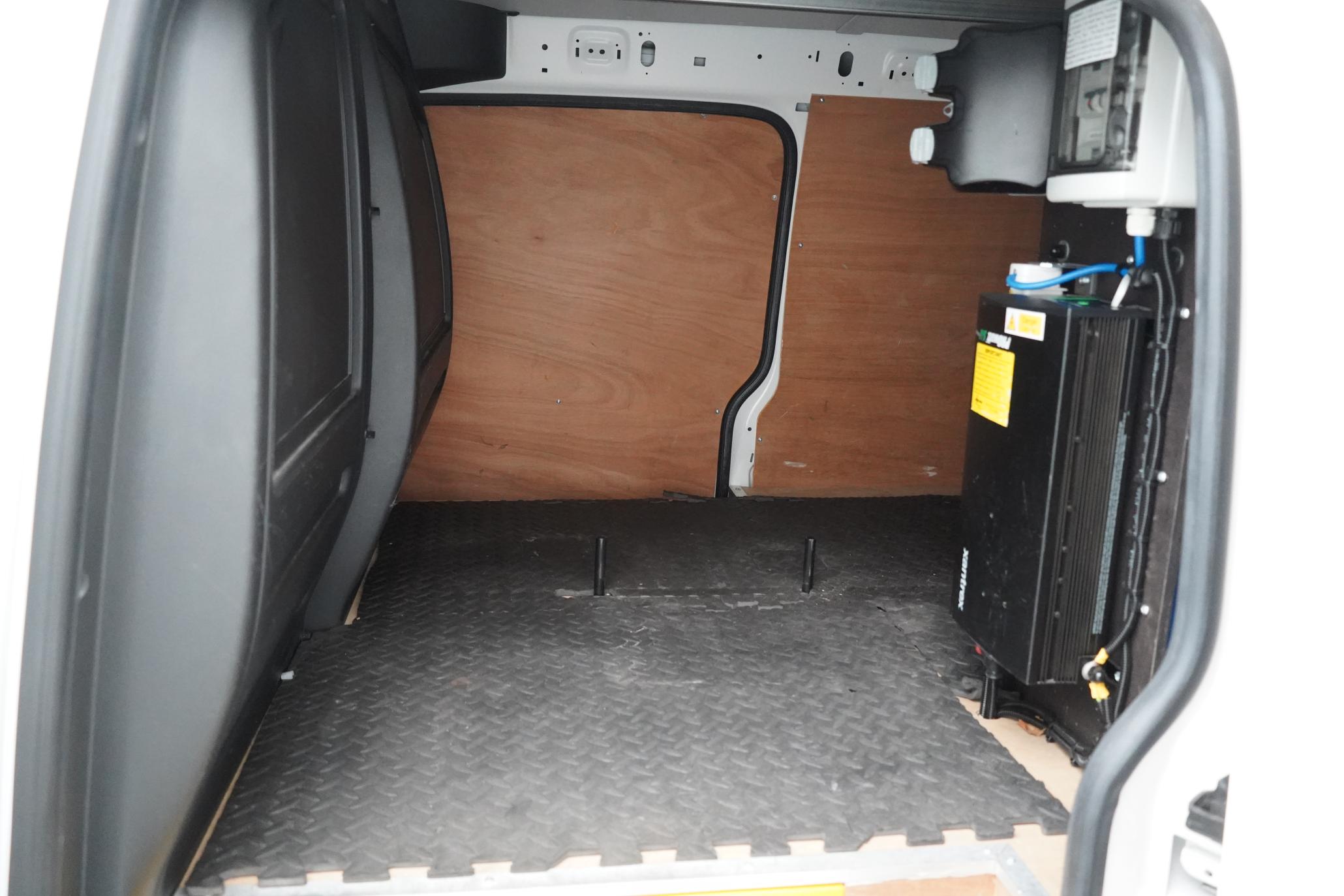 Volkswagen Caddy Maxi 1.0 TSI C20 BlueMotion Tech Startline Panel Van 6dr Petrol Manual LWB Euro 6 (s/s) (102 ps)
