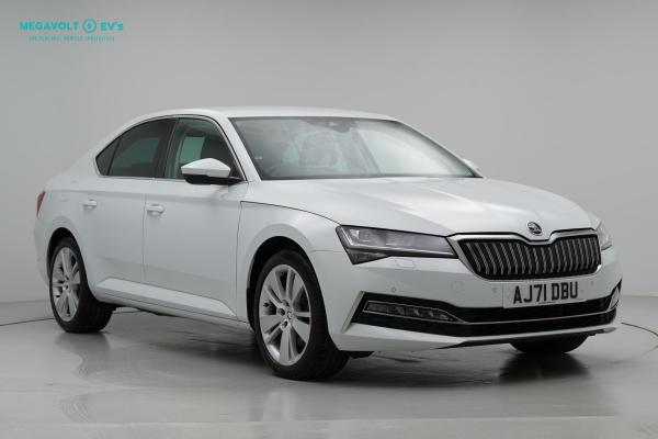 Skoda Superb 1.4 TSI iV 13kWh SE L Hatchback 5dr Petrol Plug-in Hybrid DSG Euro 6 (s/s) (218 ps)