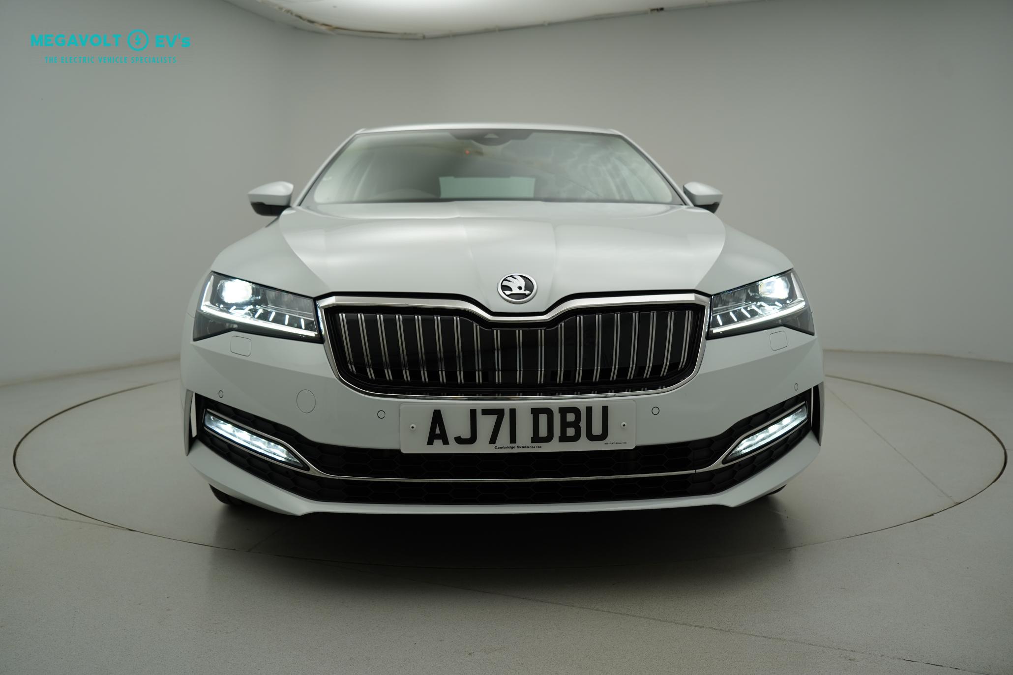 Skoda Superb 1.4 TSI iV 13kWh SE L Hatchback 5dr Petrol Plug-in Hybrid DSG Euro 6 (s/s) (218 ps)