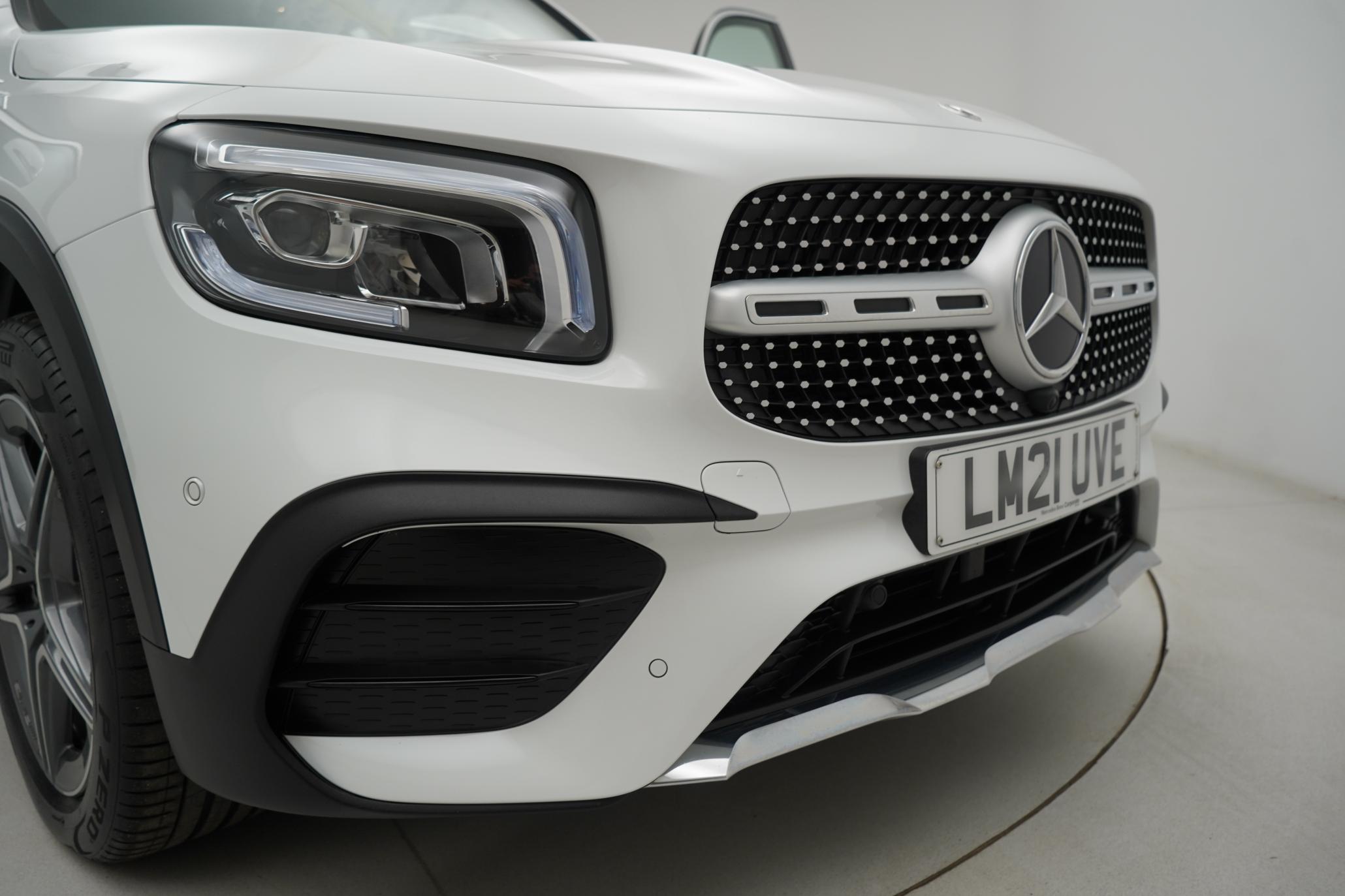 Mercedes-Benz GLB 2.0 GLB220d AMG Line (Premium) SUV 5dr Diesel 8G-DCT 4MATIC Euro 6 (s/s) (190 ps)