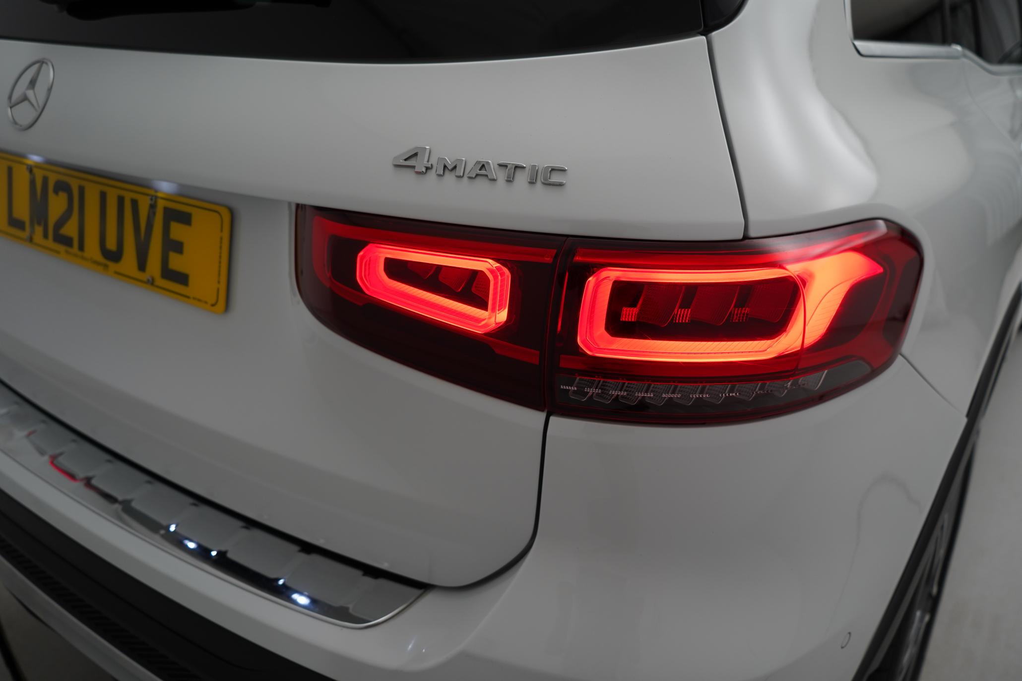 Mercedes-Benz GLB 2.0 GLB220d AMG Line (Premium) SUV 5dr Diesel 8G-DCT 4MATIC Euro 6 (s/s) (190 ps)