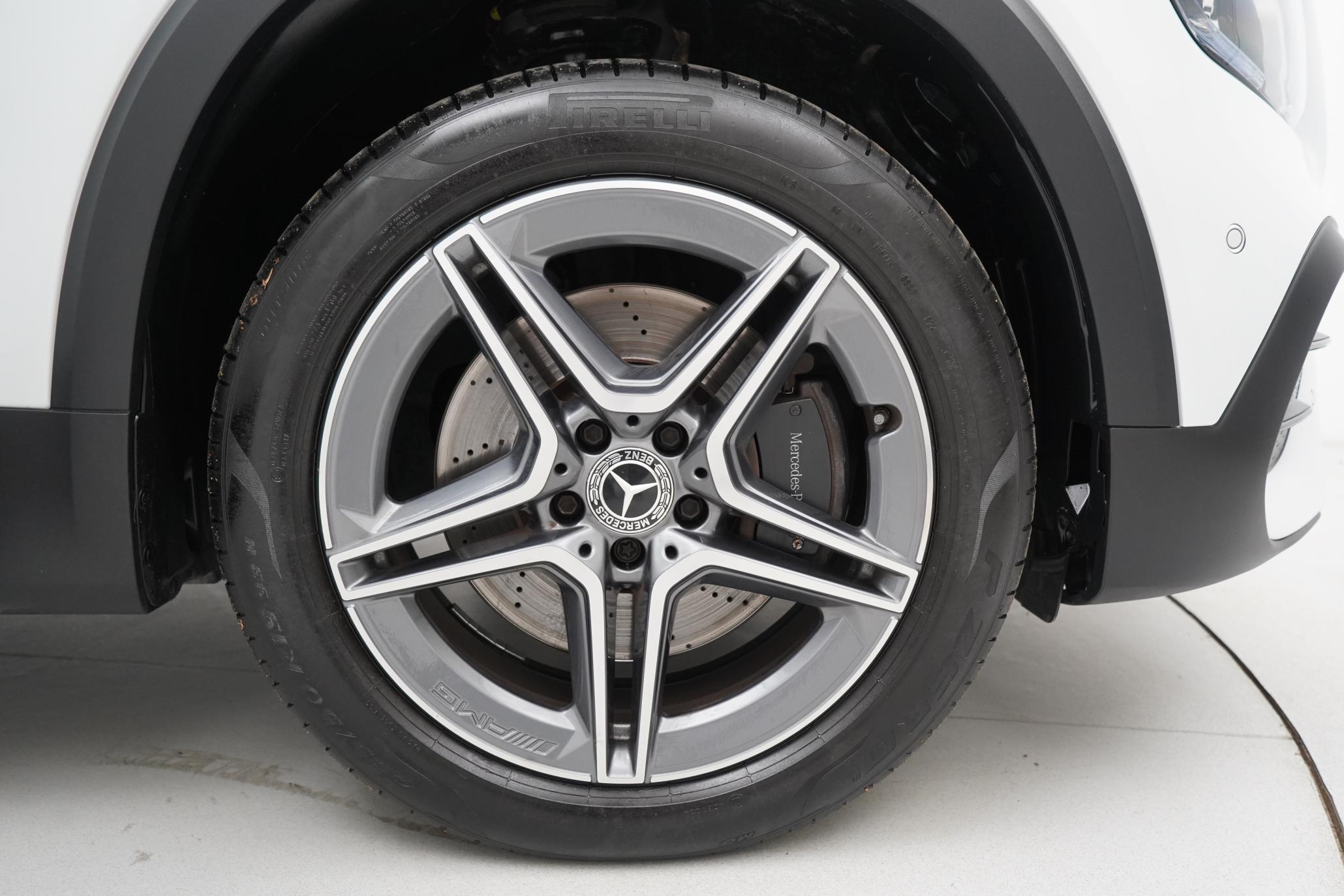 Mercedes-Benz GLB 2.0 GLB220d AMG Line (Premium) SUV 5dr Diesel 8G-DCT 4MATIC Euro 6 (s/s) (190 ps)