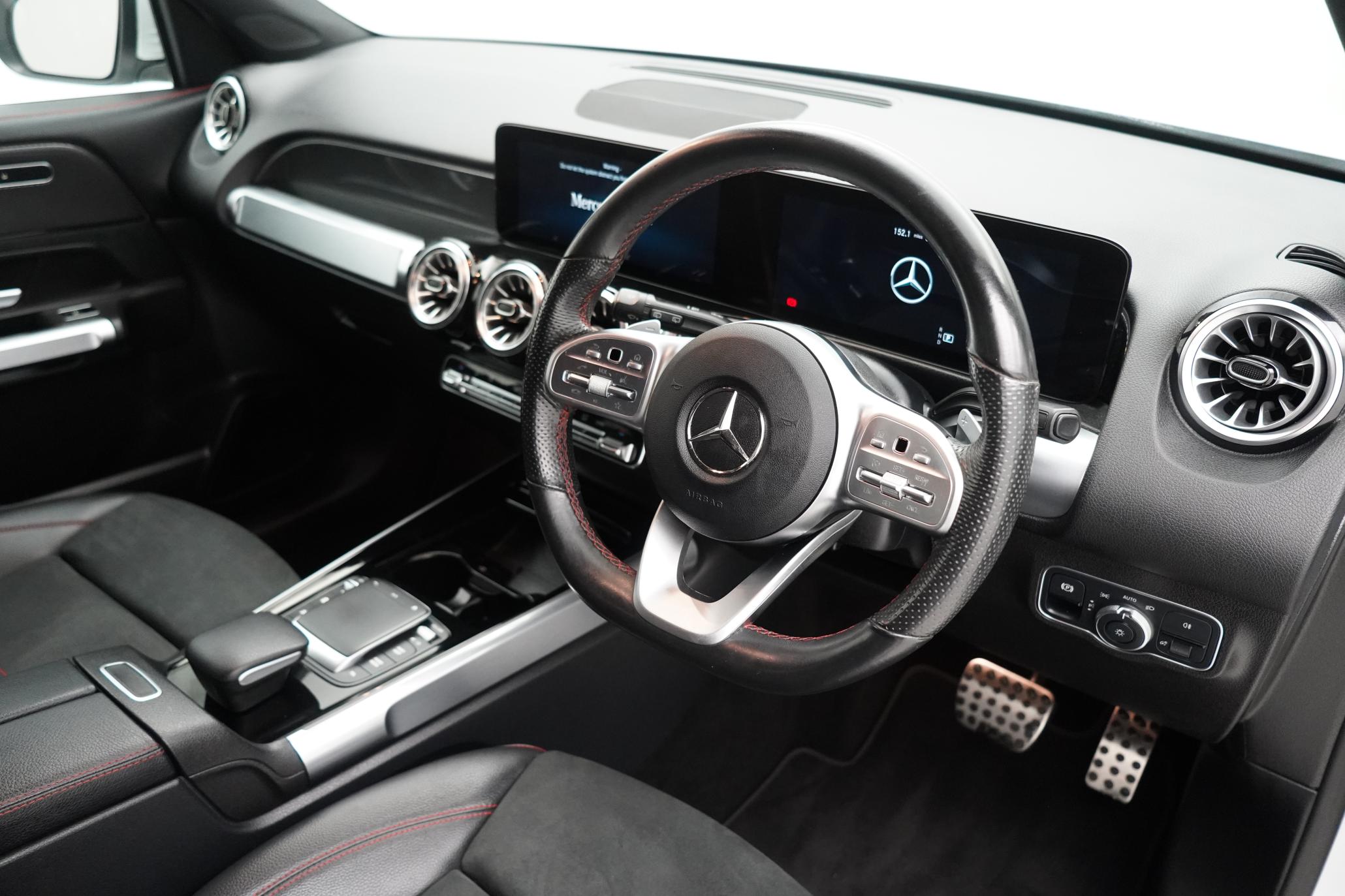 Mercedes-Benz GLB 2.0 GLB220d AMG Line (Premium) SUV 5dr Diesel 8G-DCT 4MATIC Euro 6 (s/s) (190 ps)