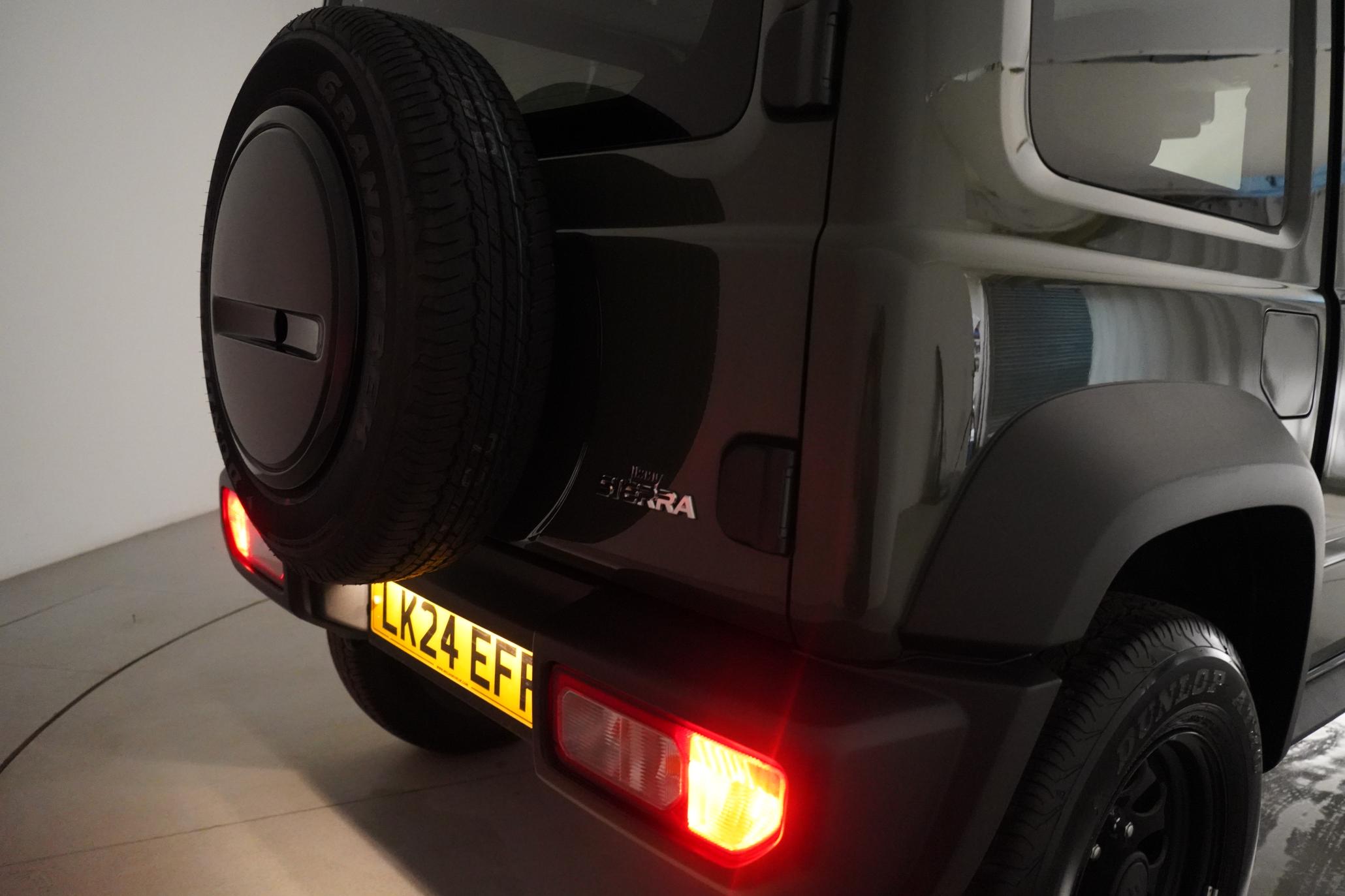 Suzuki Jimny 1.5 SZ5 SUV 3dr Petrol Auto ALLGRIP Euro 6 (101 ps)