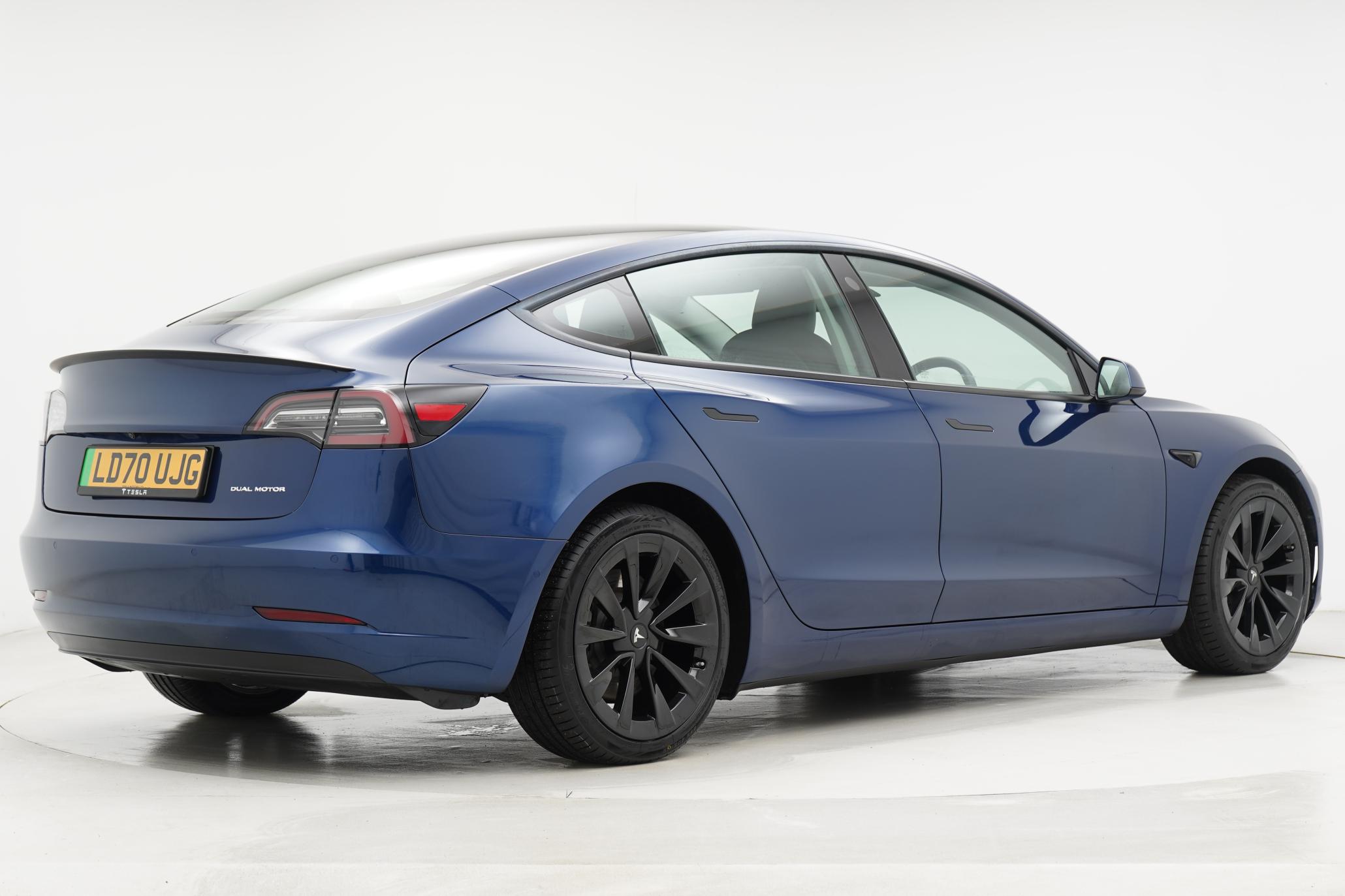 Tesla Model 3 (Dual Motor) Long Range Saloon 4dr Electric Auto 4WDE (346 ps)