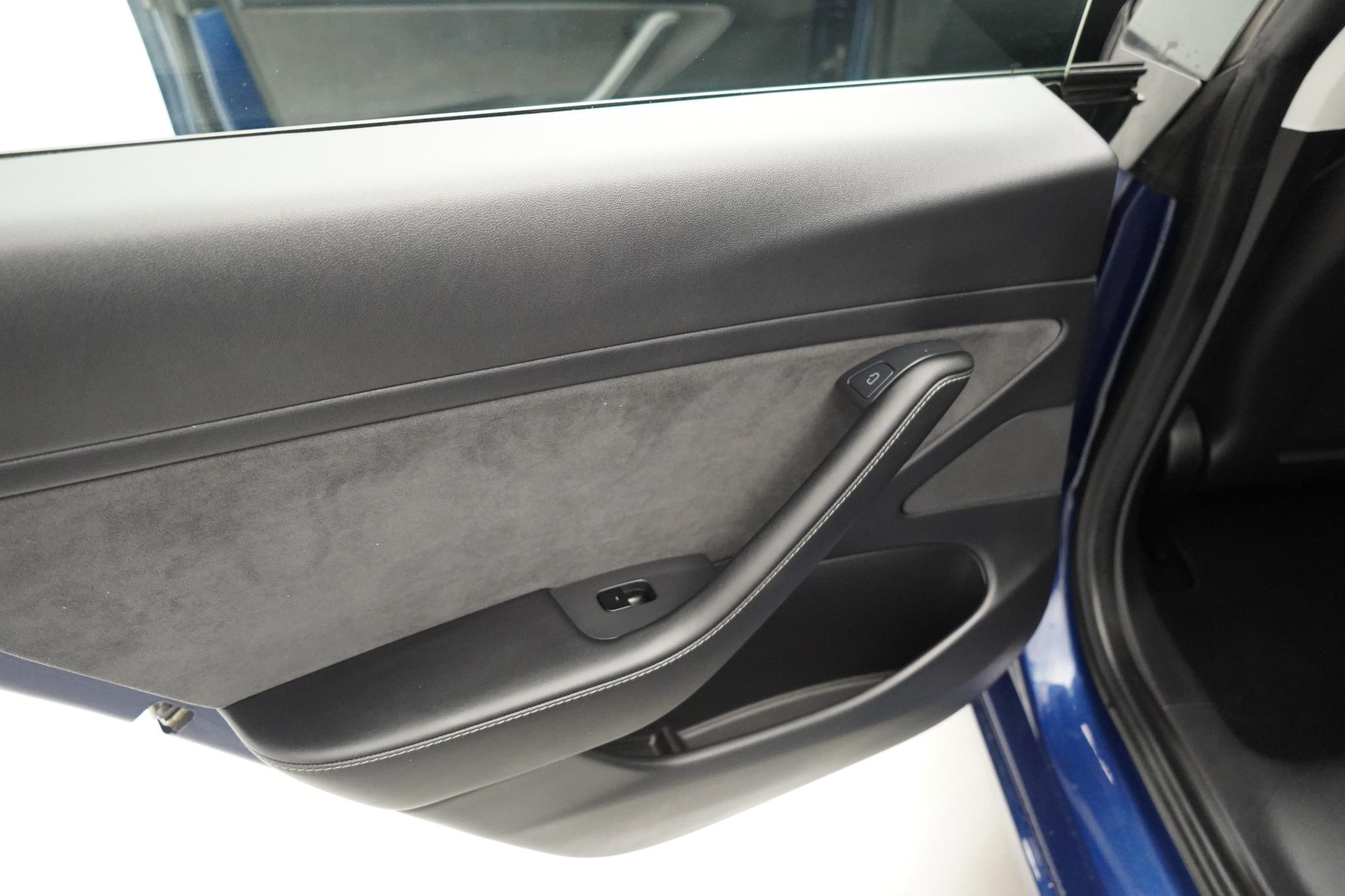 Tesla Model 3 (Dual Motor) Long Range Saloon 4dr Electric Auto 4WDE (346 ps)