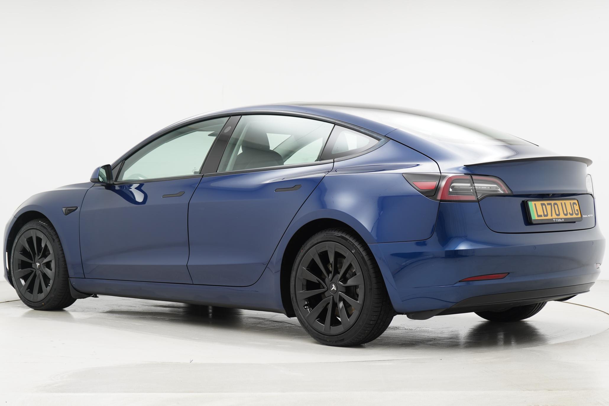Tesla Model 3 (Dual Motor) Long Range Saloon 4dr Electric Auto 4WDE (346 ps)