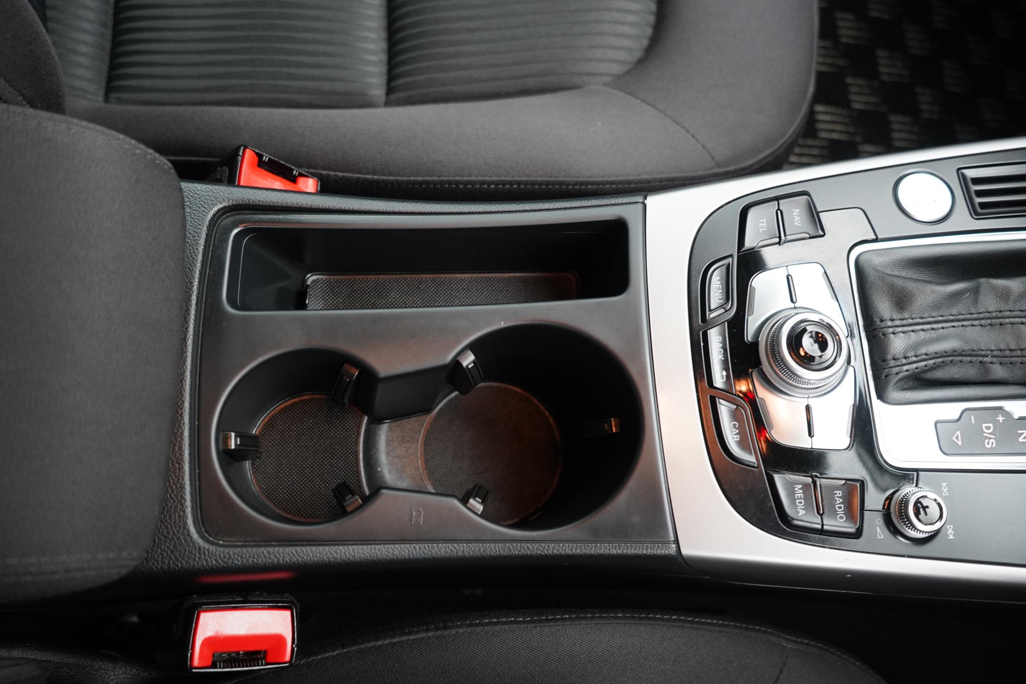 Audi A4 Avant 2.0 TFSI S line Estate 5dr Petrol S Tronic quattro Euro 5 (s/s) (211 ps)