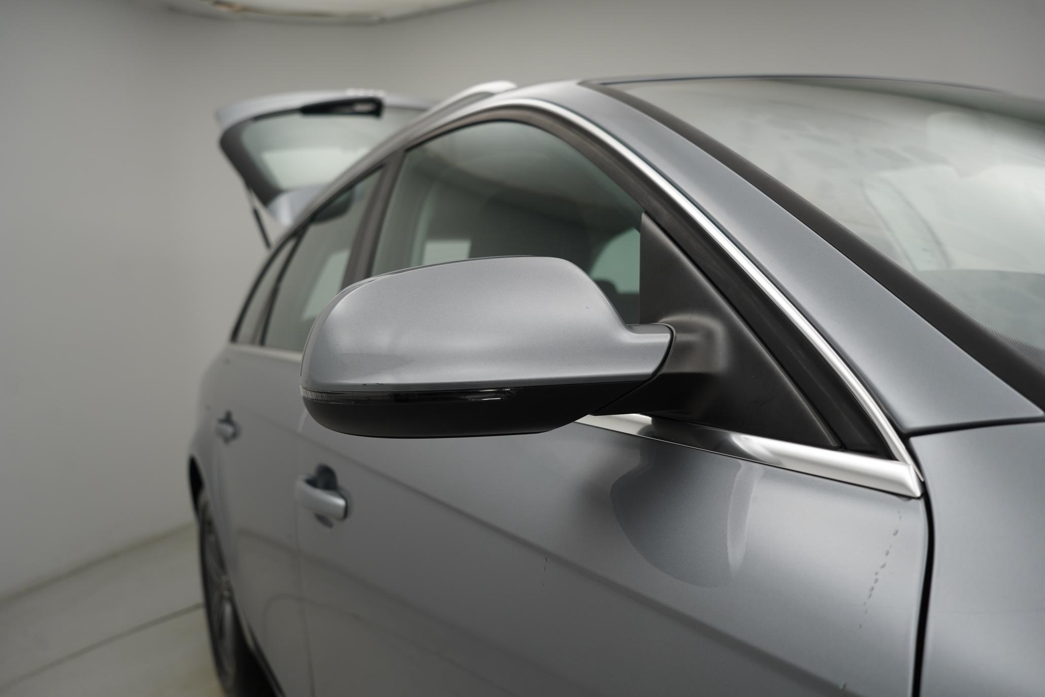 Audi A4 Avant 2.0 TFSI S line Estate 5dr Petrol S Tronic quattro Euro 5 (s/s) (211 ps)