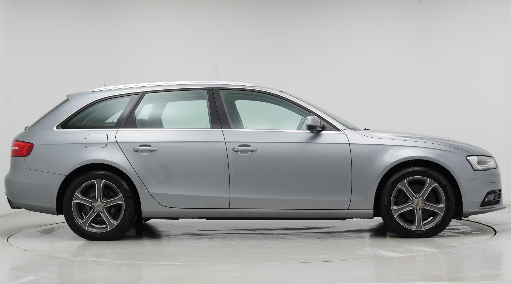 Audi A4 Avant 2.0 TFSI S line Estate 5dr Petrol S Tronic quattro Euro 5 (s/s) (211 ps)