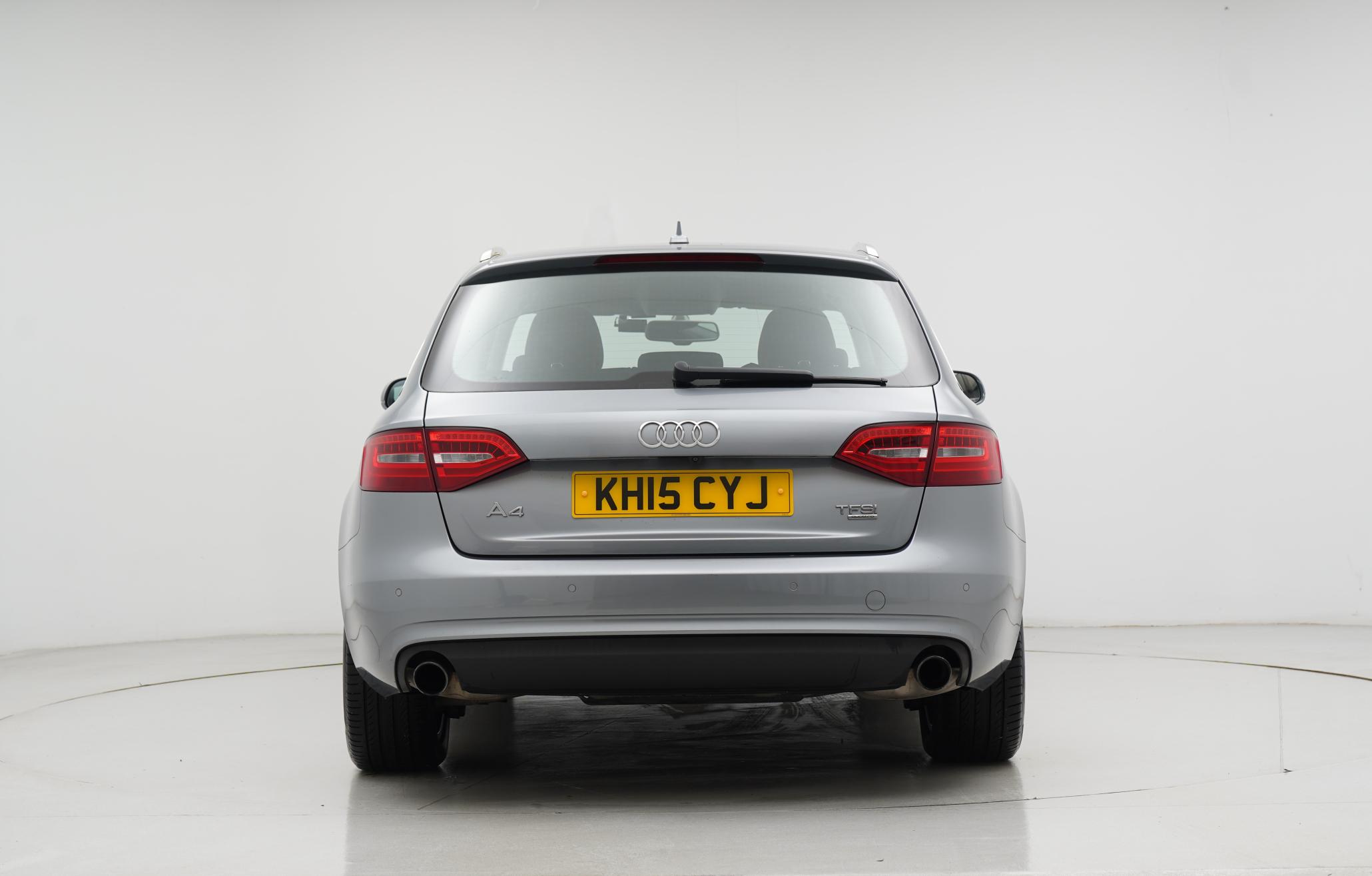 Audi A4 Avant 2.0 TFSI S line Estate 5dr Petrol S Tronic quattro Euro 5 (s/s) (211 ps)