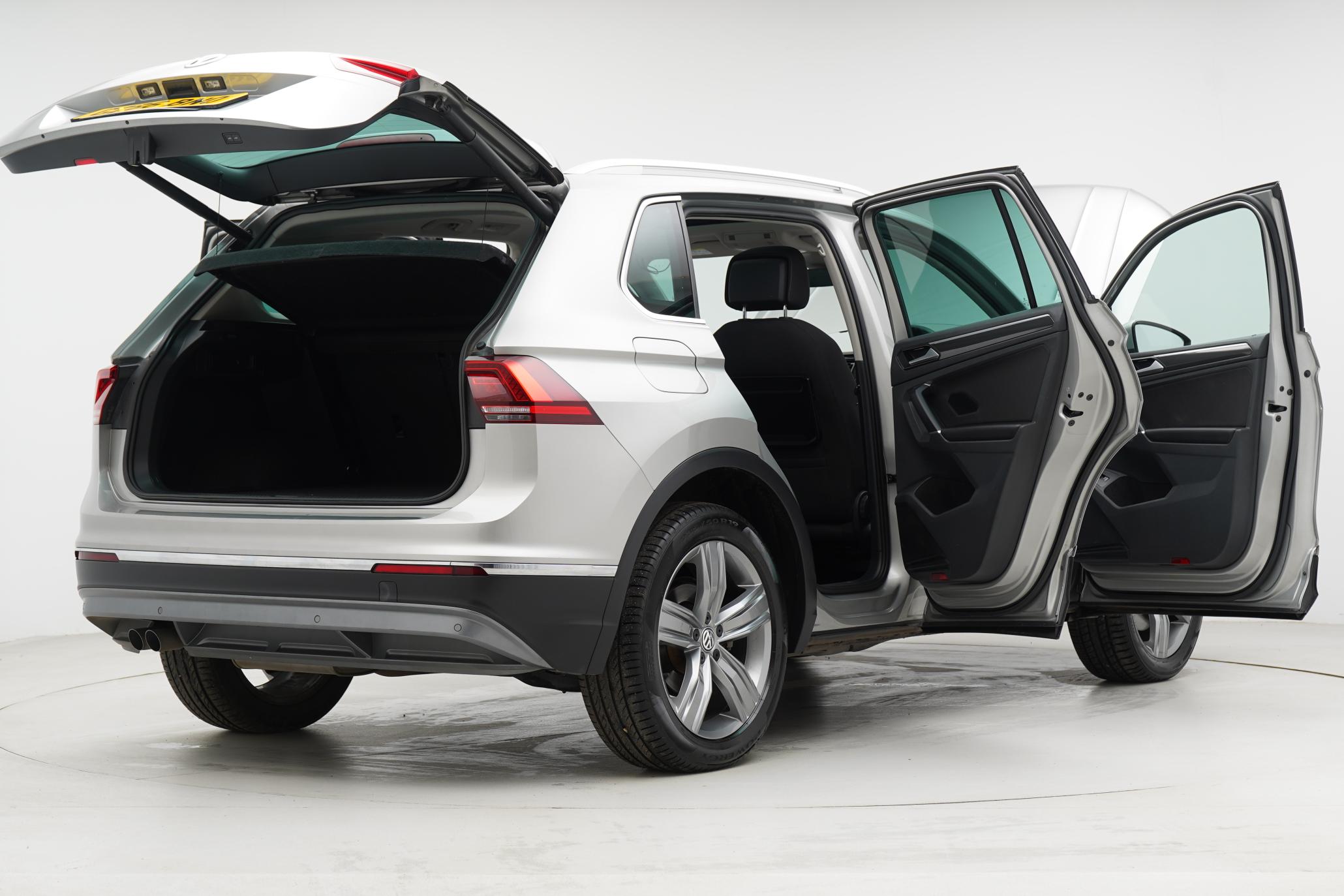 Volkswagen Tiguan 2.0 TDI BlueMotion Tech SEL SUV 5dr Diesel DSG 4Motion Euro 6 (s/s) (190 ps)