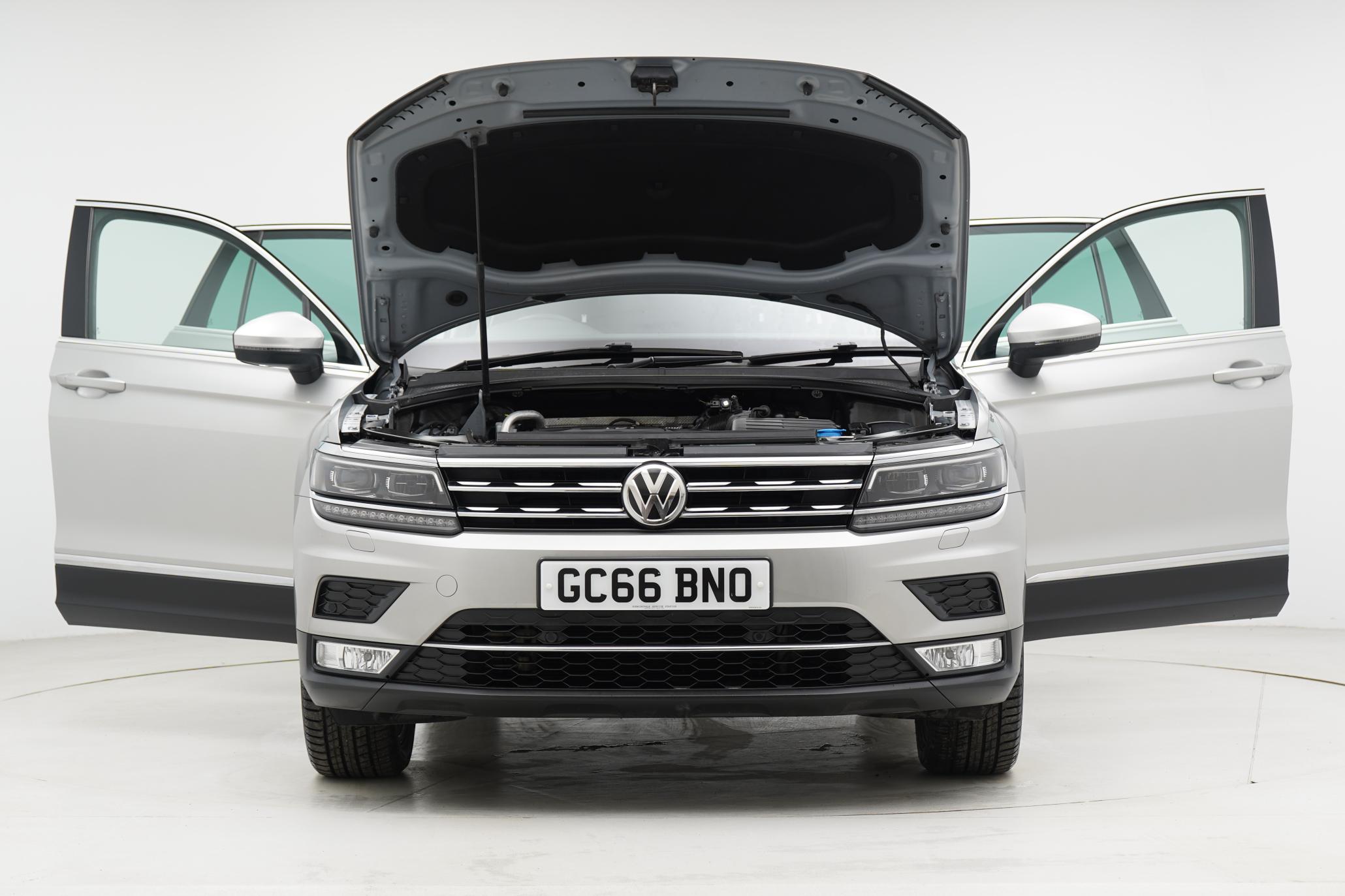 Volkswagen Tiguan 2.0 TDI BlueMotion Tech SEL SUV 5dr Diesel DSG 4Motion Euro 6 (s/s) (190 ps)