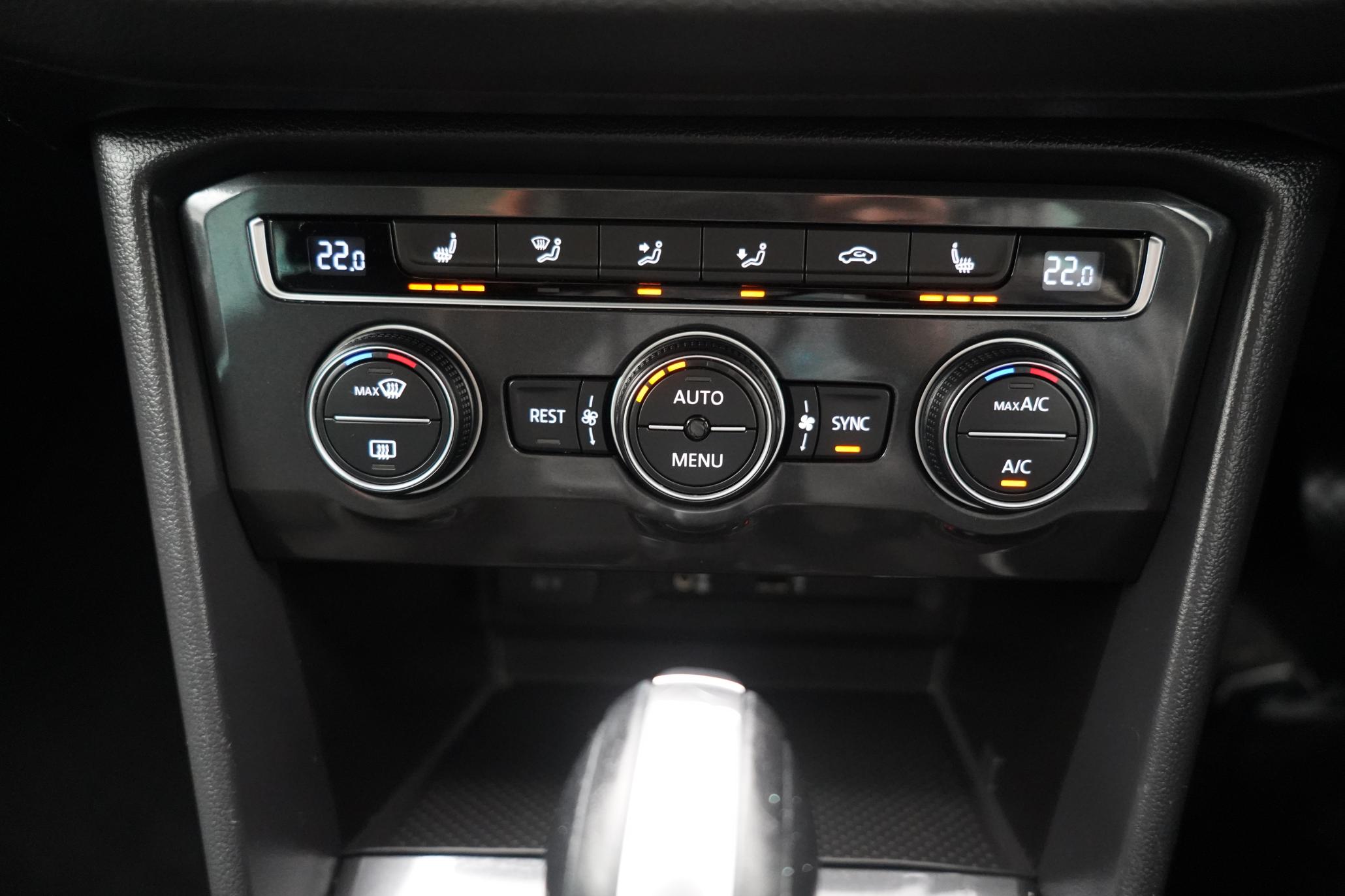 Volkswagen Tiguan 2.0 TDI BlueMotion Tech SEL SUV 5dr Diesel DSG 4Motion Euro 6 (s/s) (190 ps)
